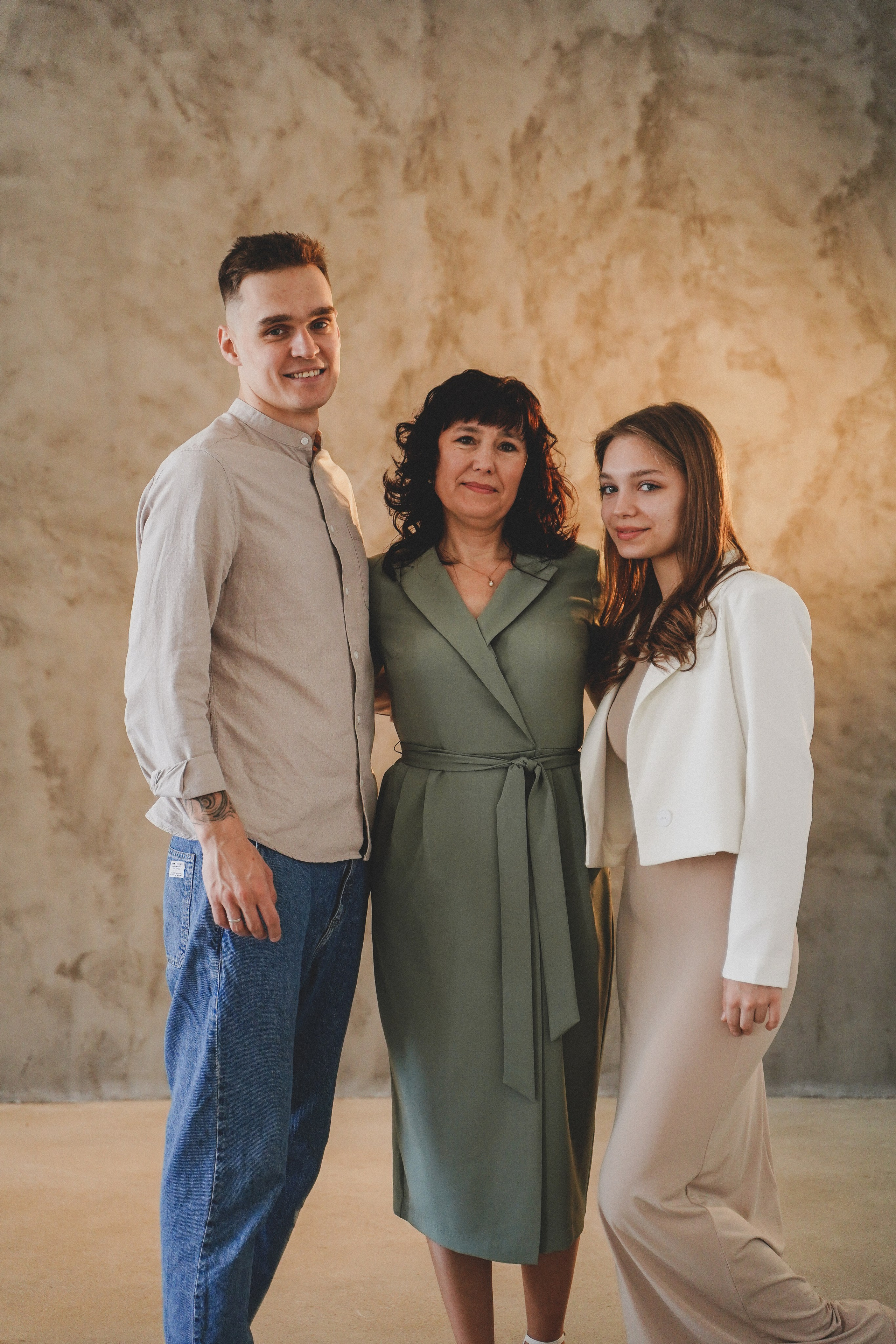 Фотосессия большой семьи в студии. Семейный и женский фотограф в Краснодаре Анастасия Приймак