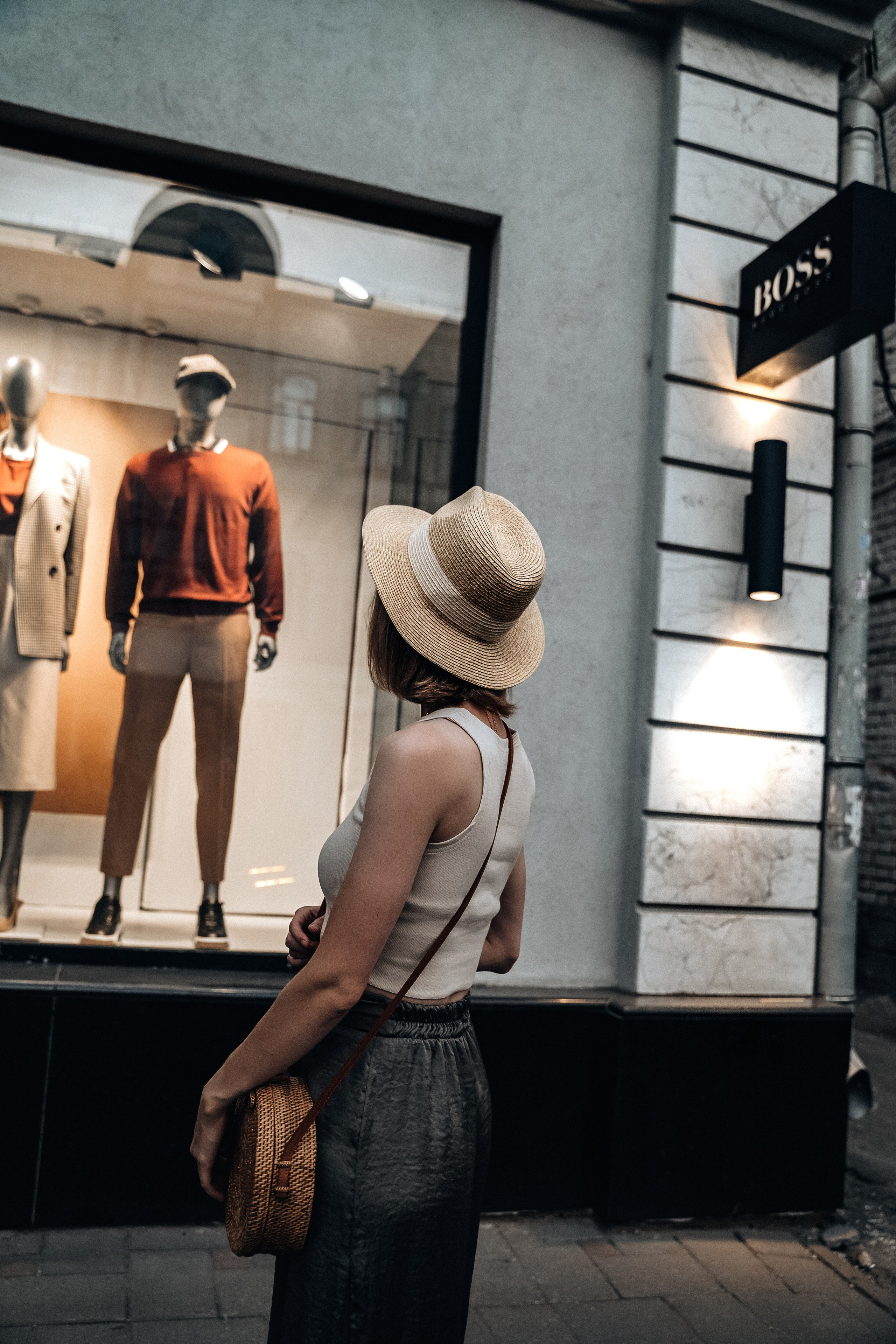 Ольга s t r e e t. Контент фотограф в Москве Кулич Настя