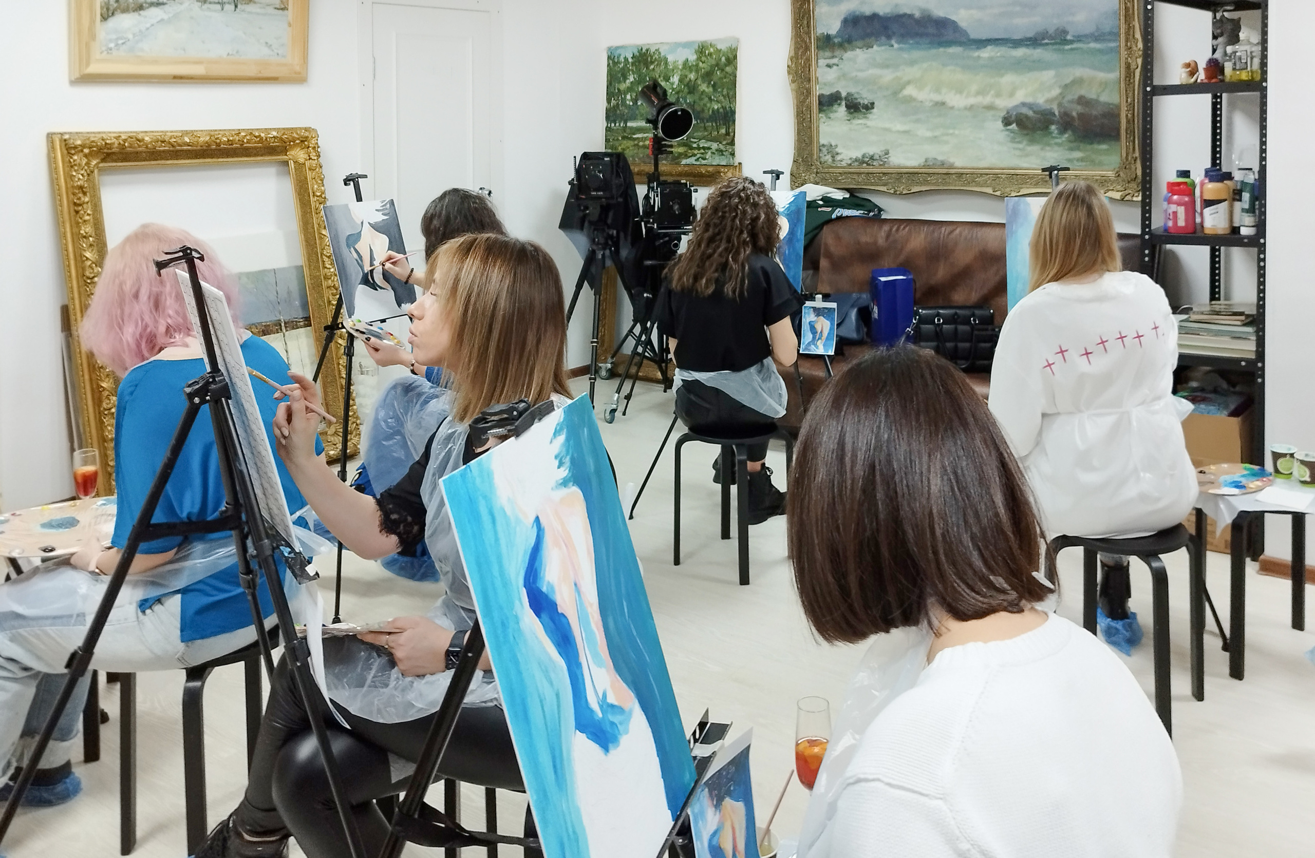 Студия PegasArt создаст незабываемый праздник для Вас, и ваших гостей!. Арт-вечеринки и мастер-классы в Москве для взрослых и детей