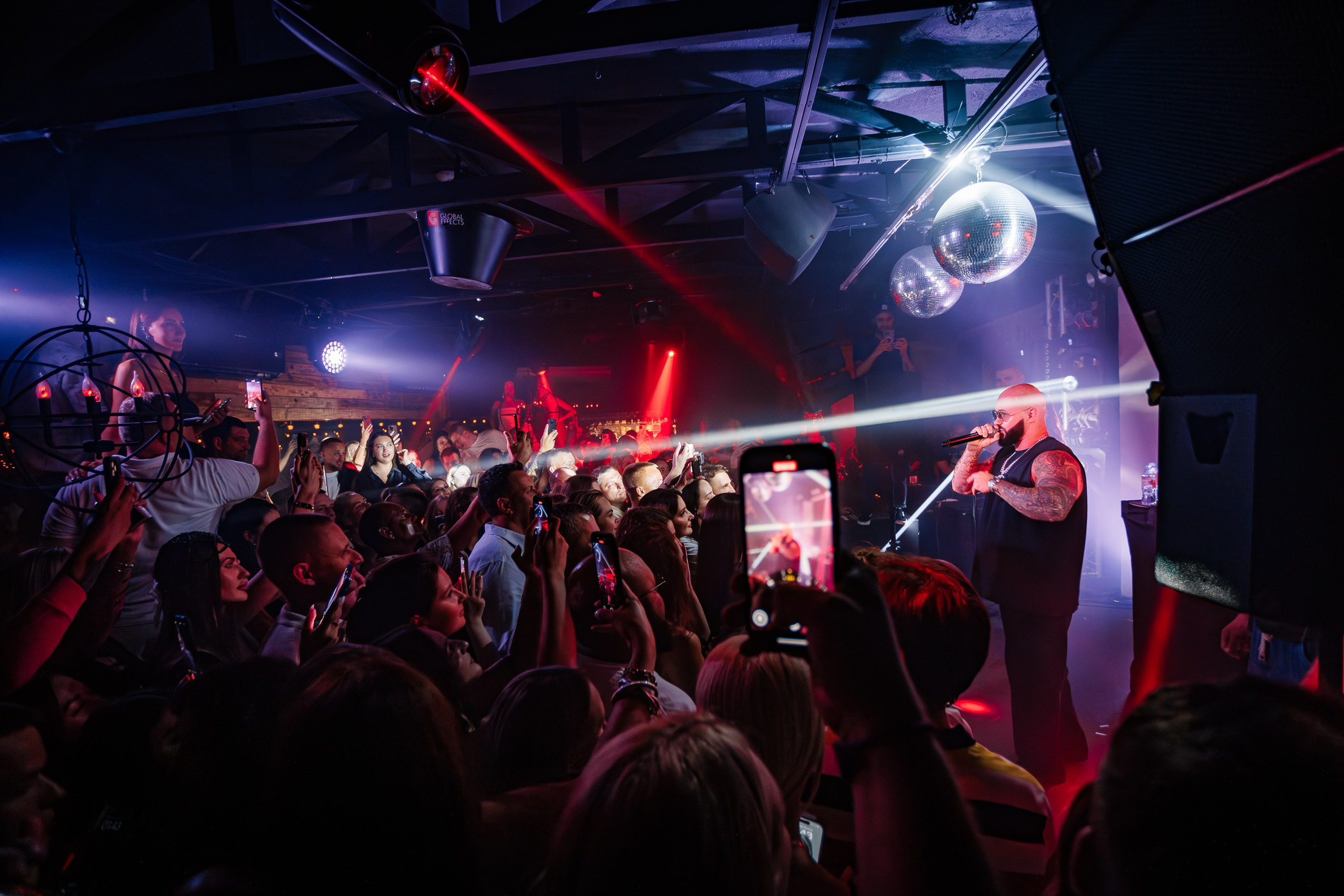 «Джиган"_Чайка на пляже_Ялта_12.07.2025 г. Аминов Руслан | Фотограф