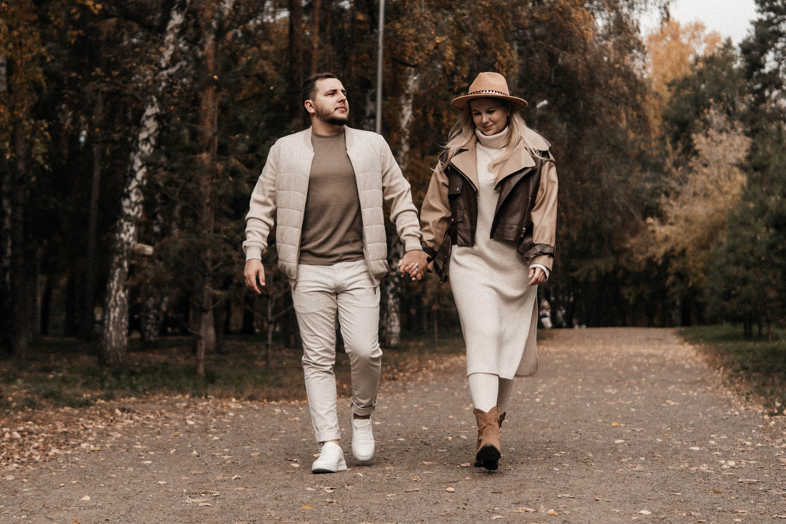 Прогулка осенью в парке. Главная страница