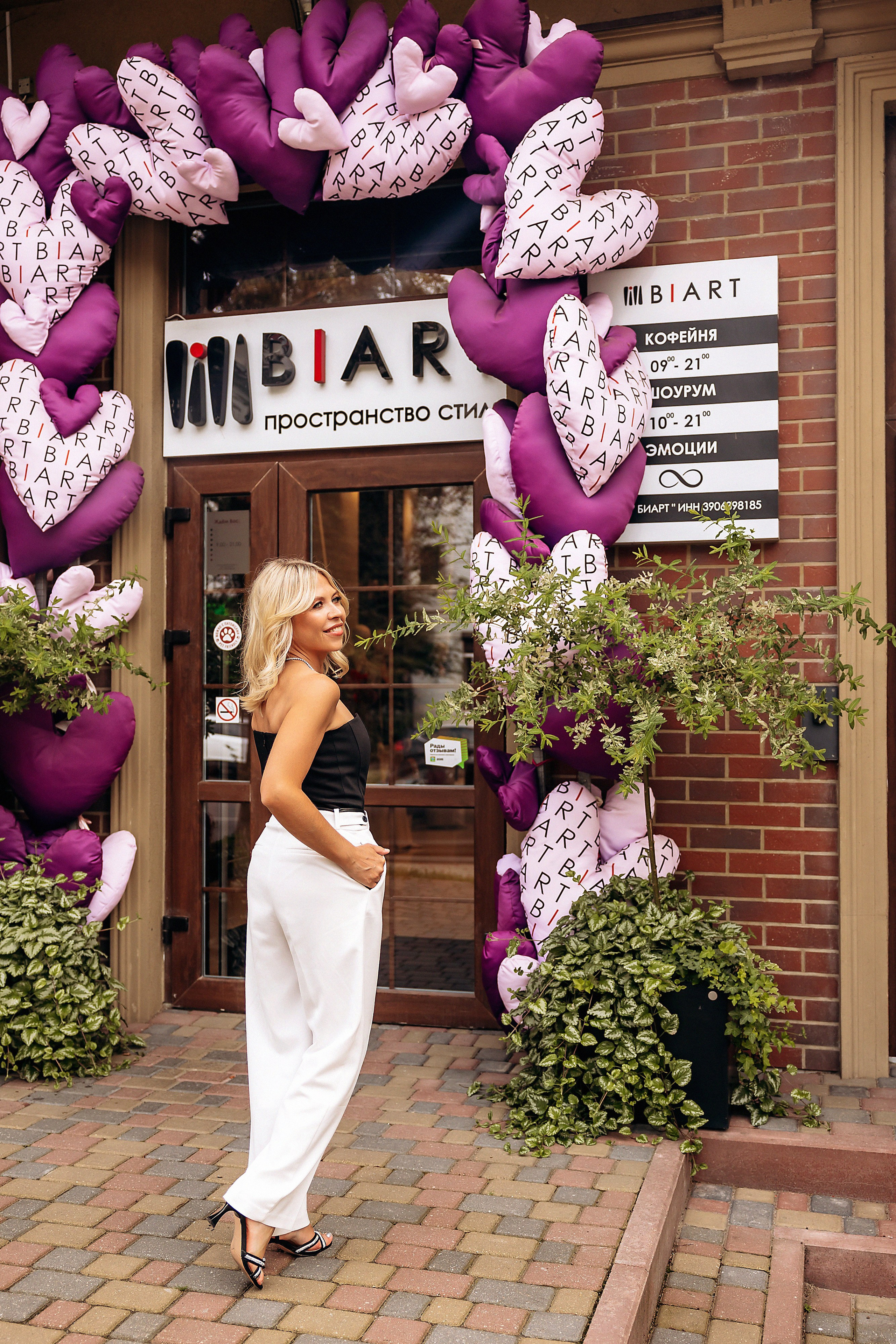 Ольга. Риэлтор. Фотограф в Калининграде свадебная фотография, репортажная, фотосессии