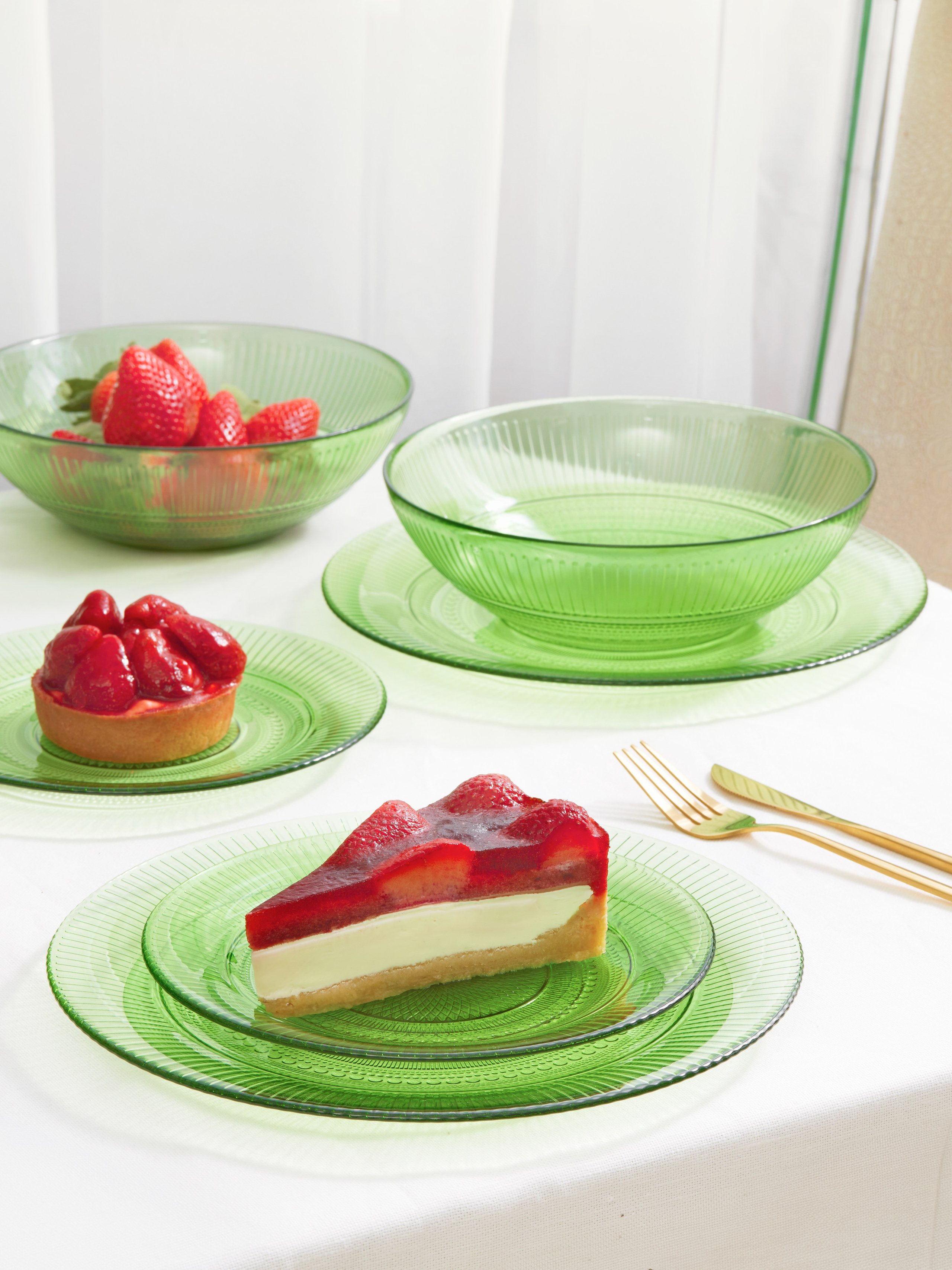 Luminarc наборы посуды. Предметный фотограф  Анастасия Лобанова