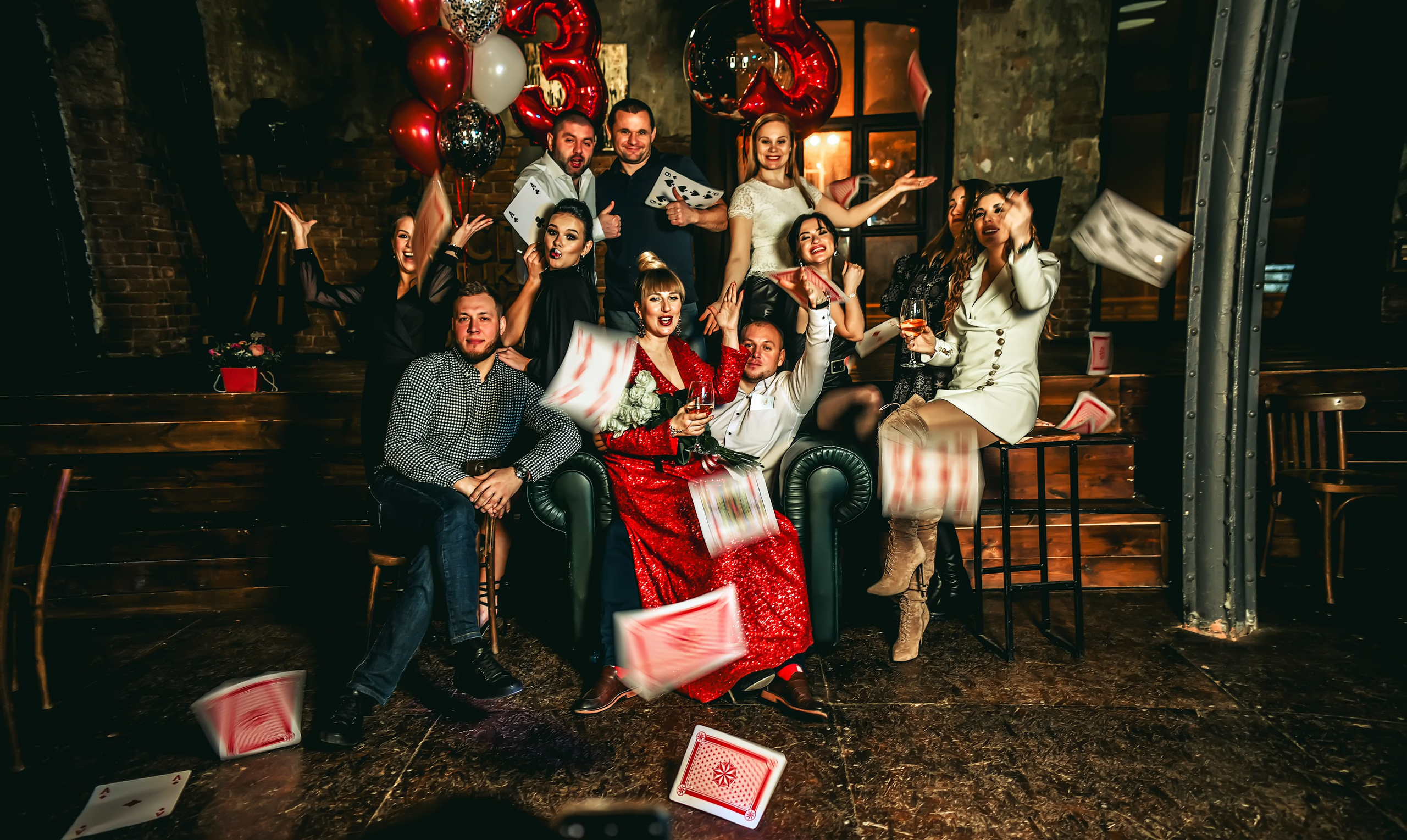 Тематическая вечеринка на юбилей 35 лет. Свадебный, семейный, детский, контент фотограф в Омске Максим Ильин