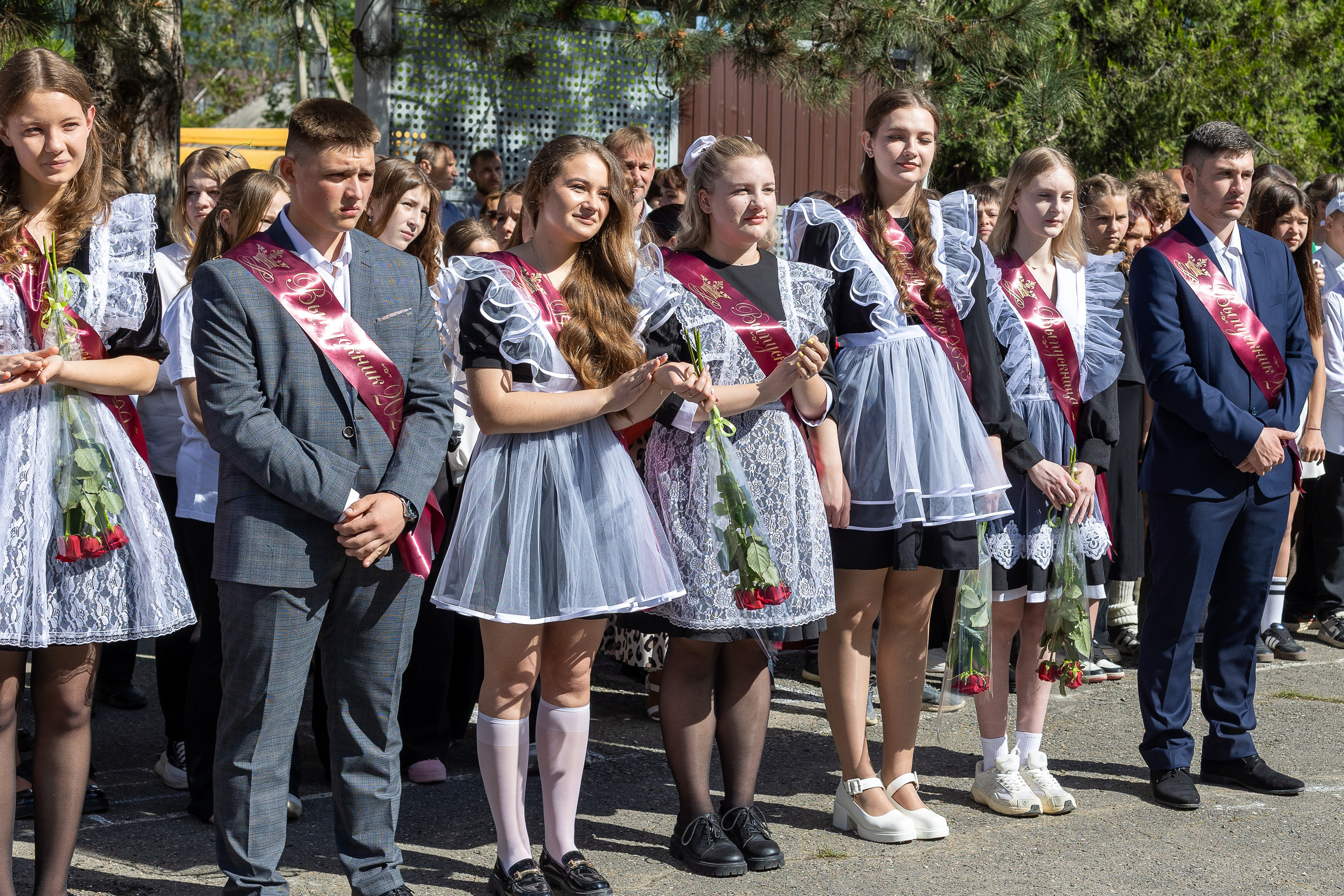 Последний звонок. Выпускные альбомы Майкоп, Краснодар Елена Золотарева