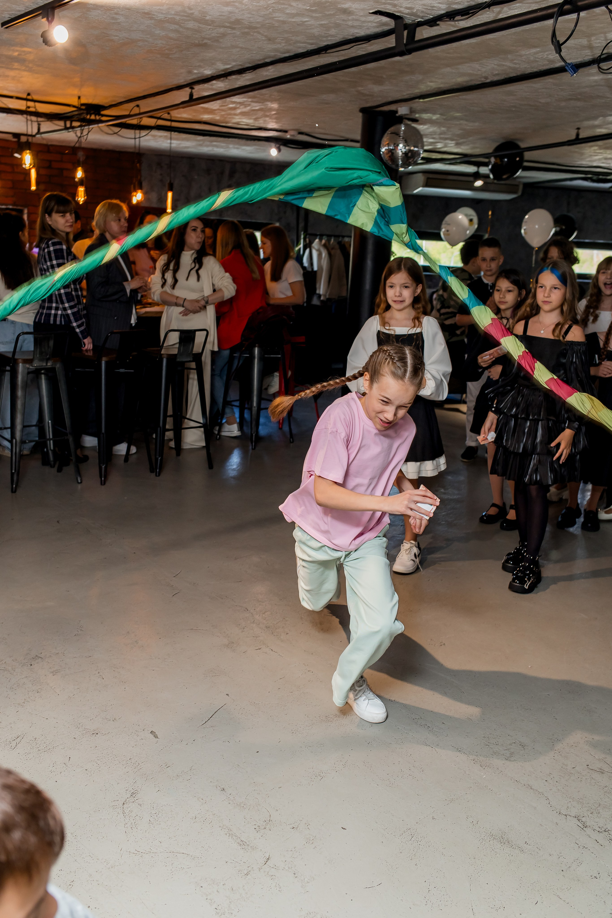 Выпускной 4 класс. Фотограф в Москве Авдеева Мария