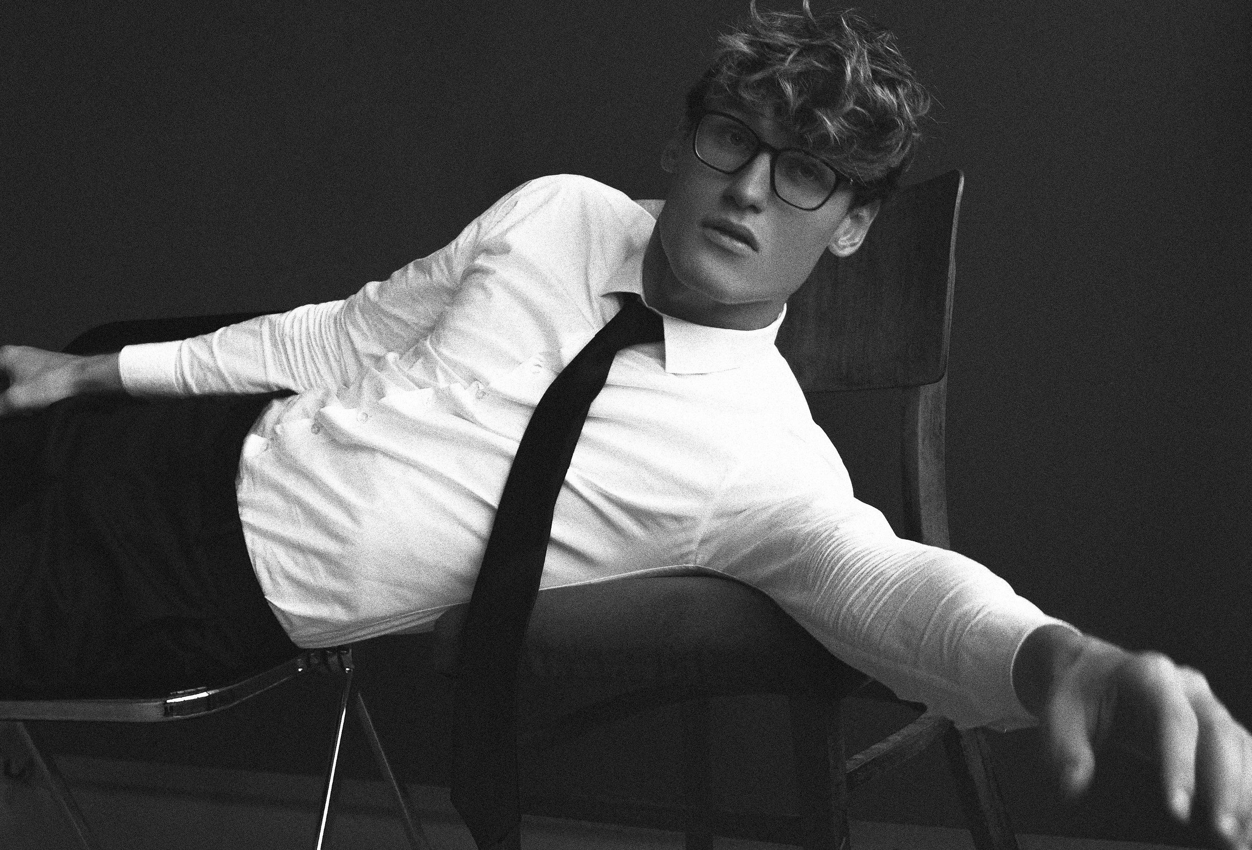 Модель для предметной съемки Илья АА Москва | Sale Easy