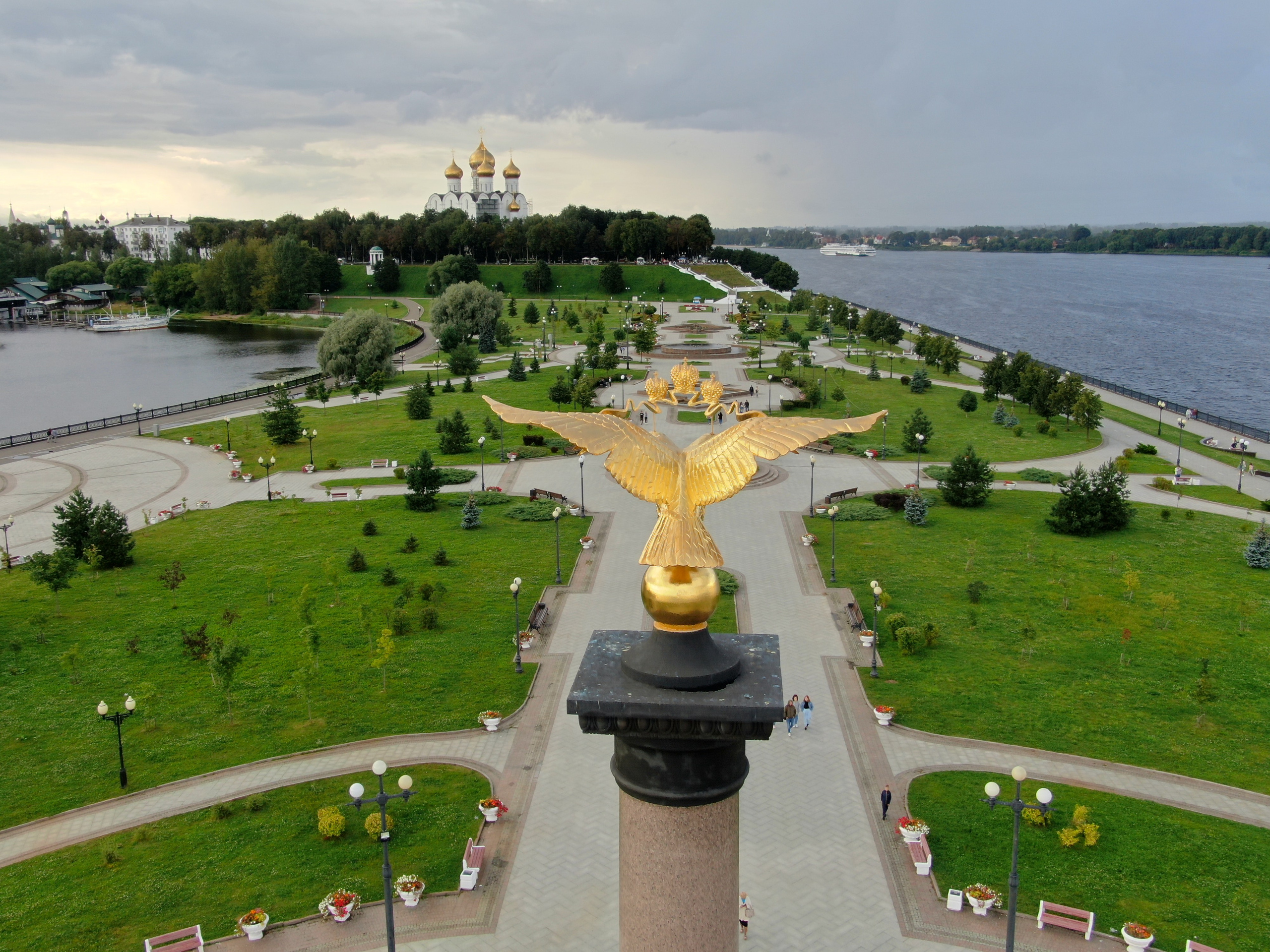 Аэросъёмка в Ярославле дрон квадрокоптер — портфолио Грибов Медиа. Фото и видеосъёмка в Ярославле | Грибов Медиа контент студия  — от 2500 ₽/час