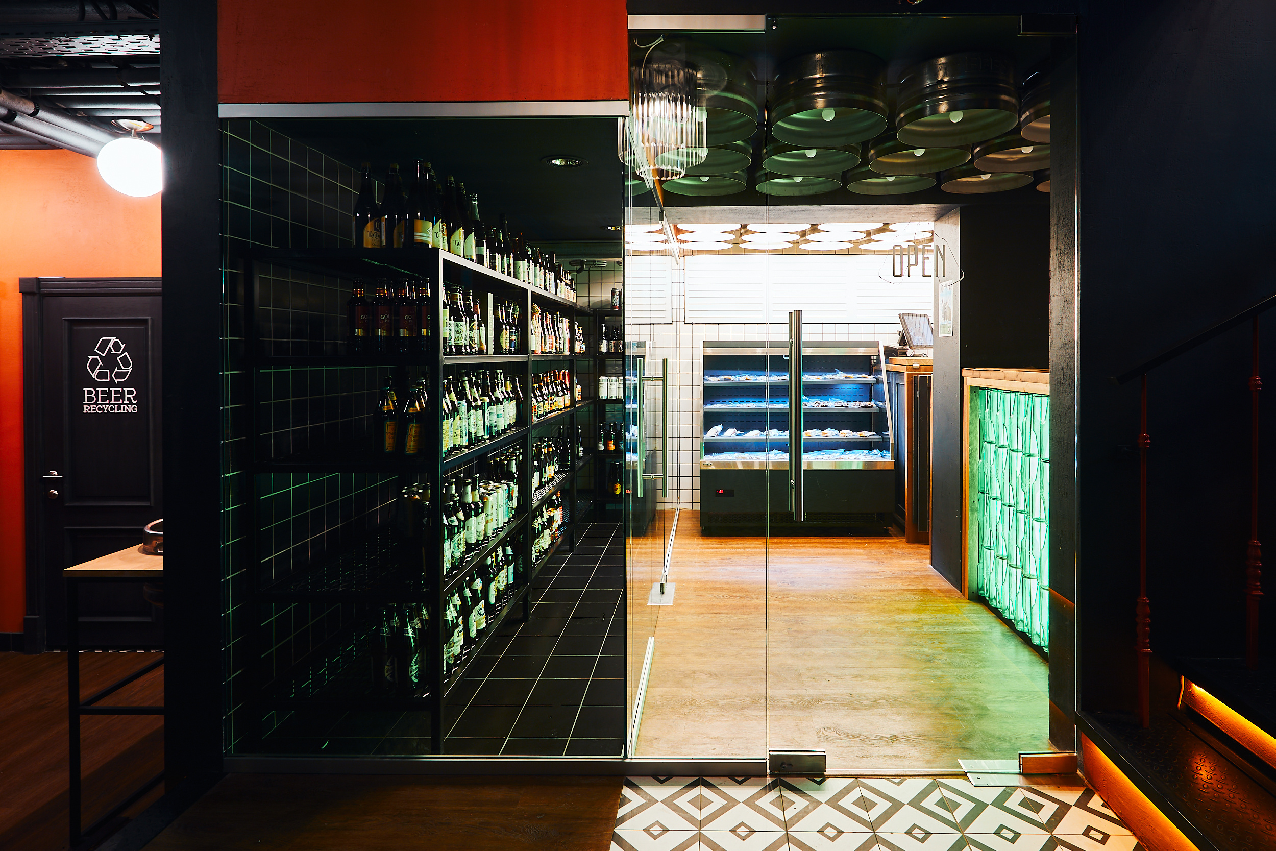 Репаблик. Бар/Ресторан. Бизнес портрет Аэросъемка Интерьерная съемка Тюмень