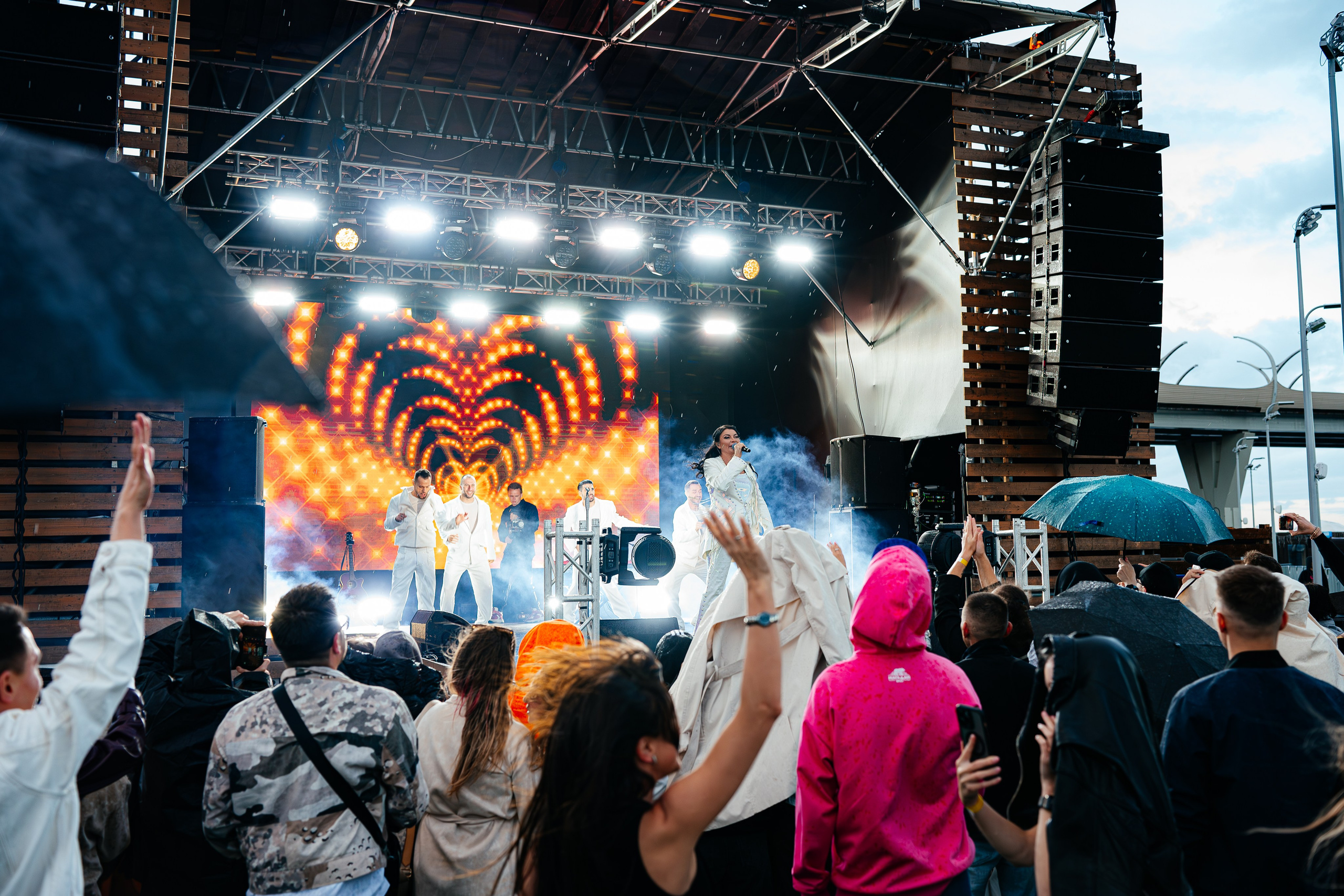 Концерт Светы. Коммерческий фотограф в Санкт-Петербурге Анна Кобзарь