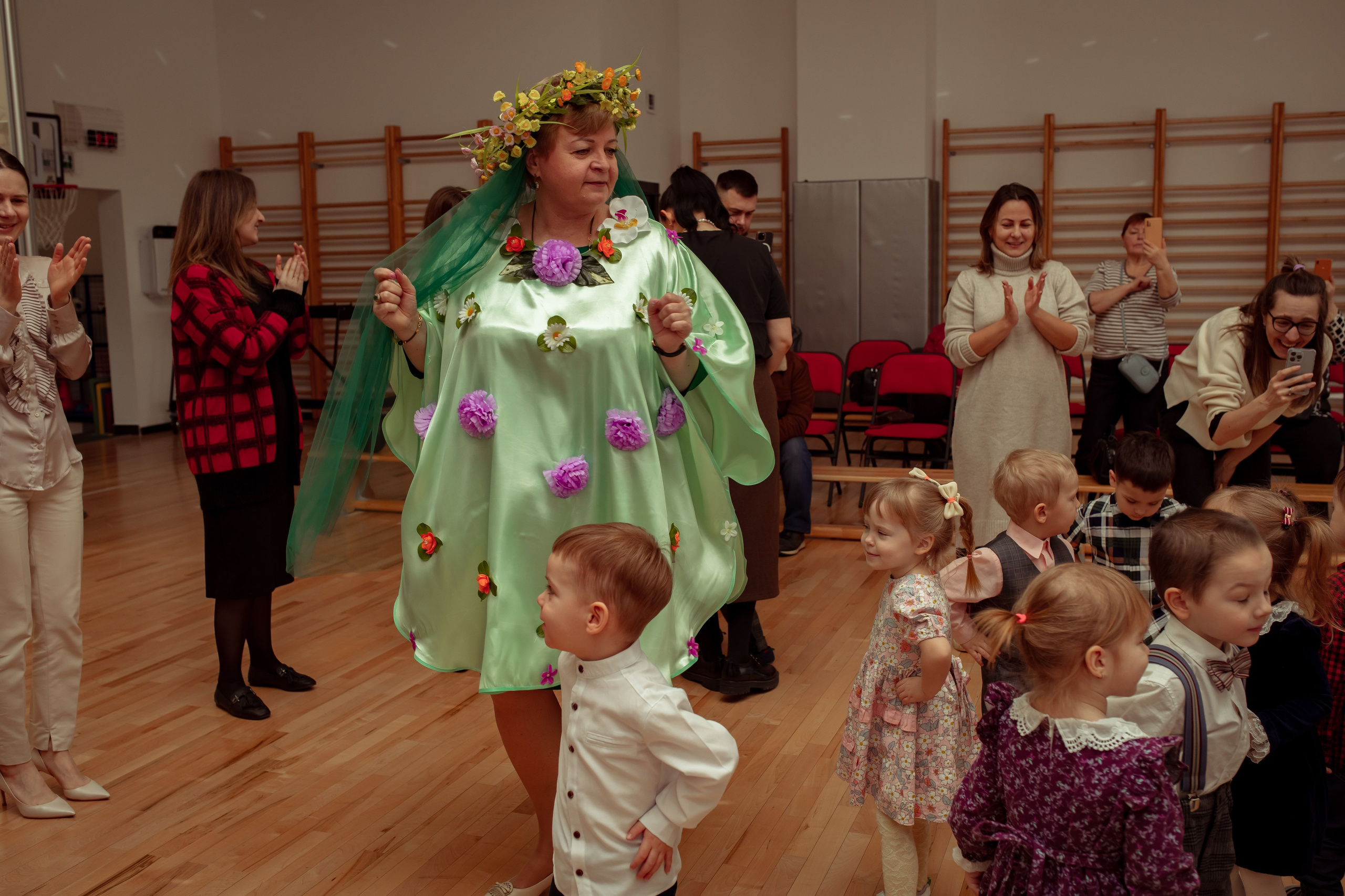Праздник весны в детском саду. Семейный и детский фотограф в Москве Дорогова Екатерина