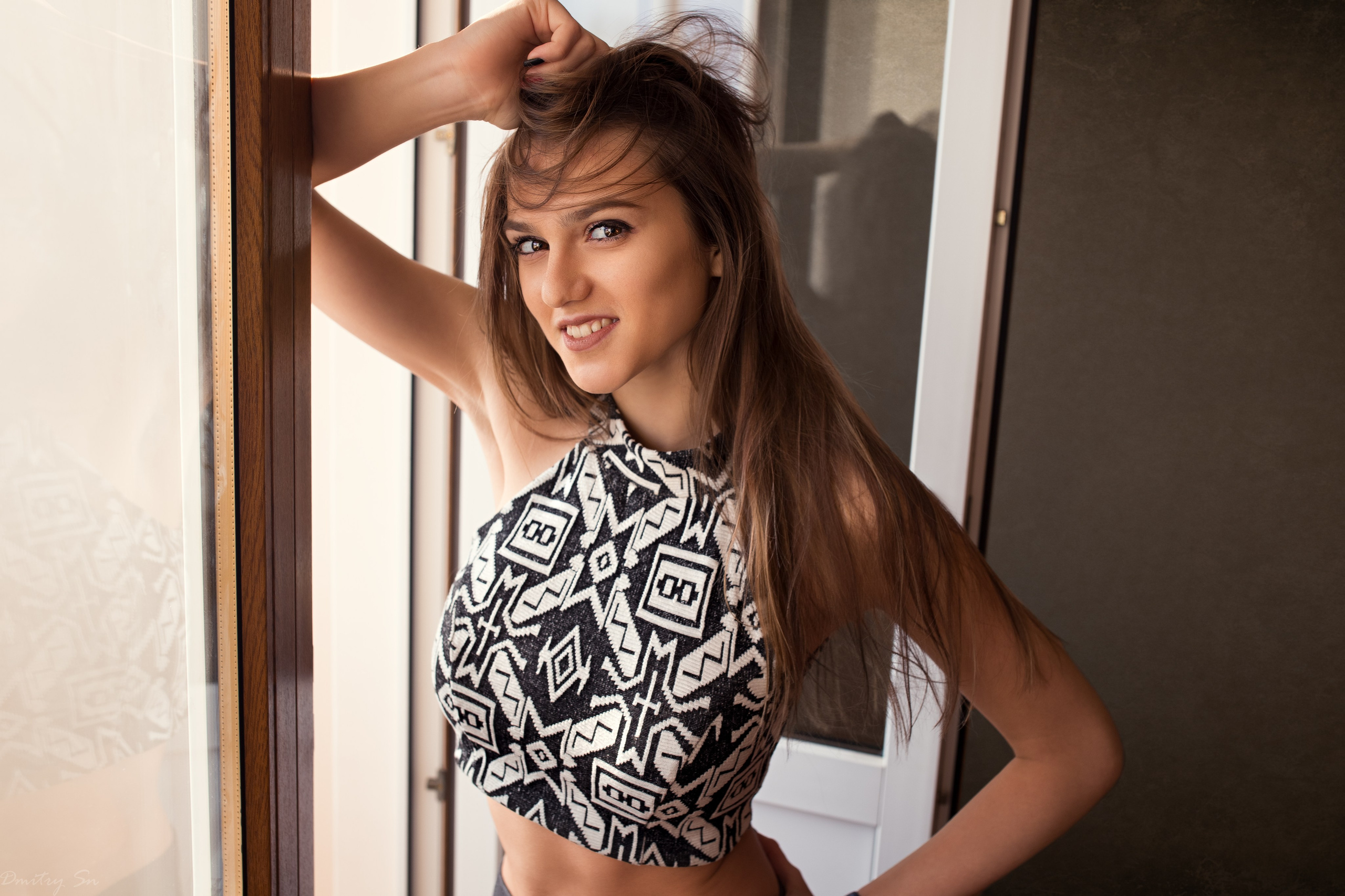 Фотосет у окна с Маргаритой в формате для «себя»