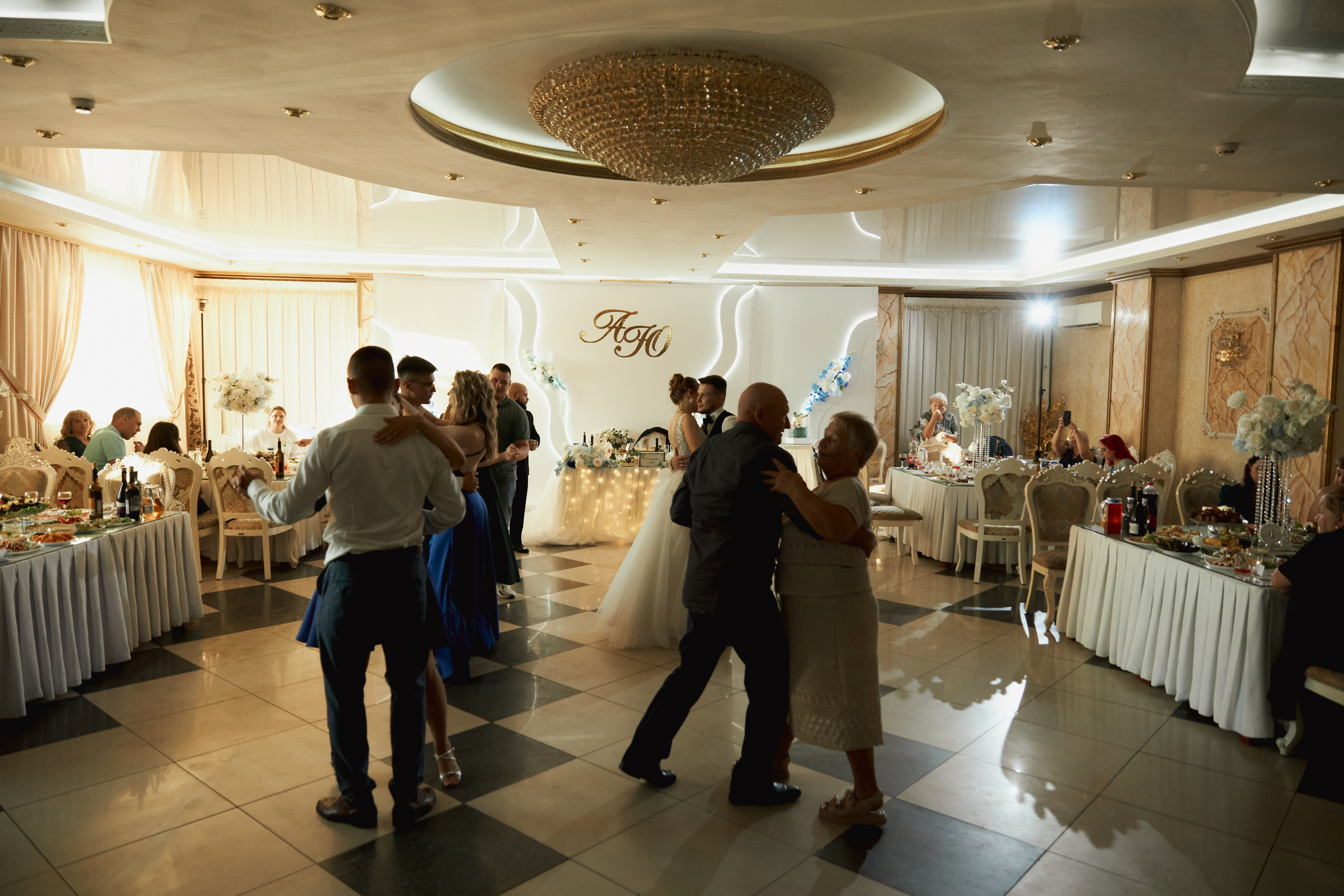 Юлия и Александр. Семейный и свадебный фотограф Лилия Матонина | Ангарск, Иркутск, Усолье-Сибирское, Байкал (Листвянка, Ольхон), Иркутская область