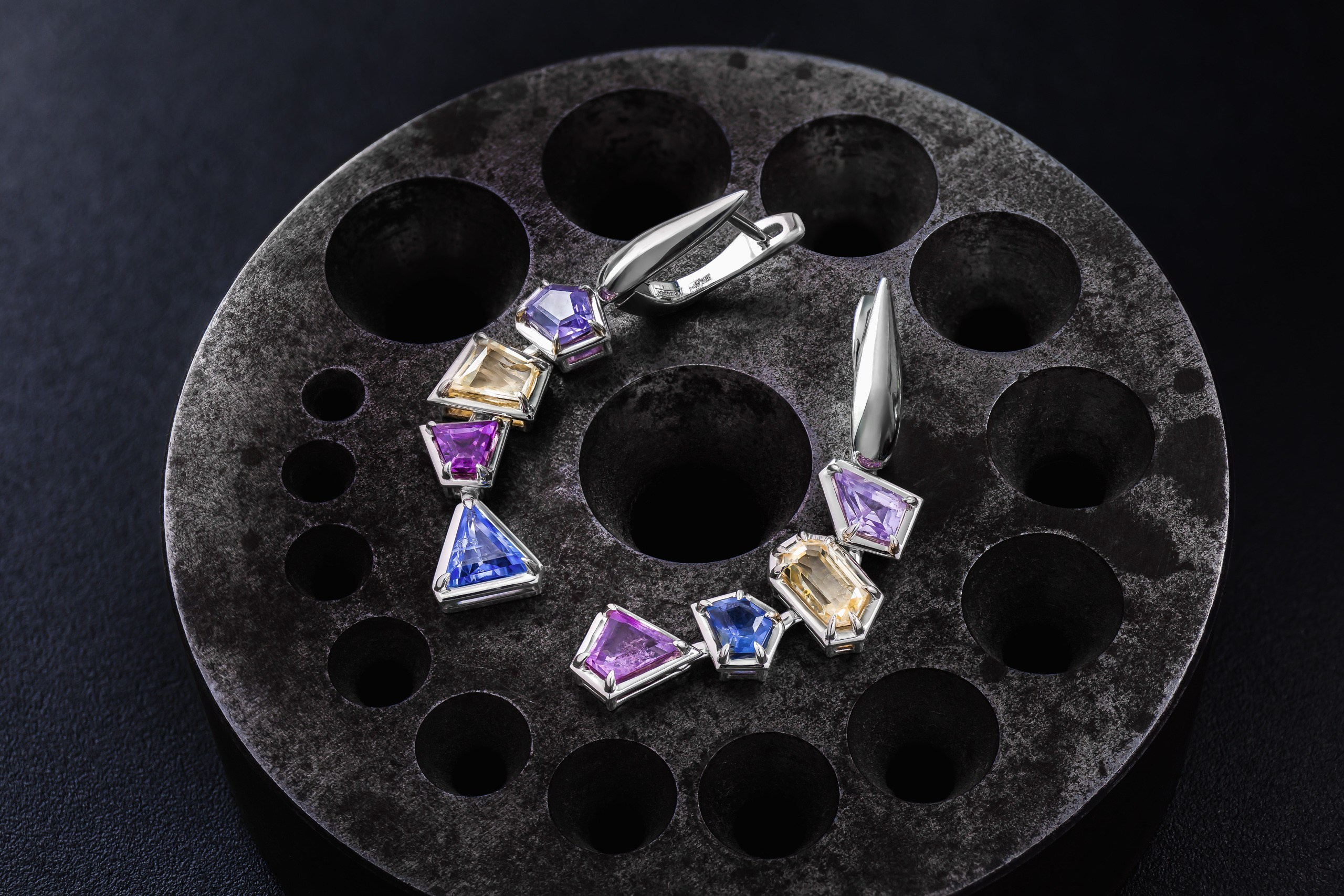 IRStudio: фотосъемка ювелирных изделий. Рекламный и предметный фотограф Марченков Антон