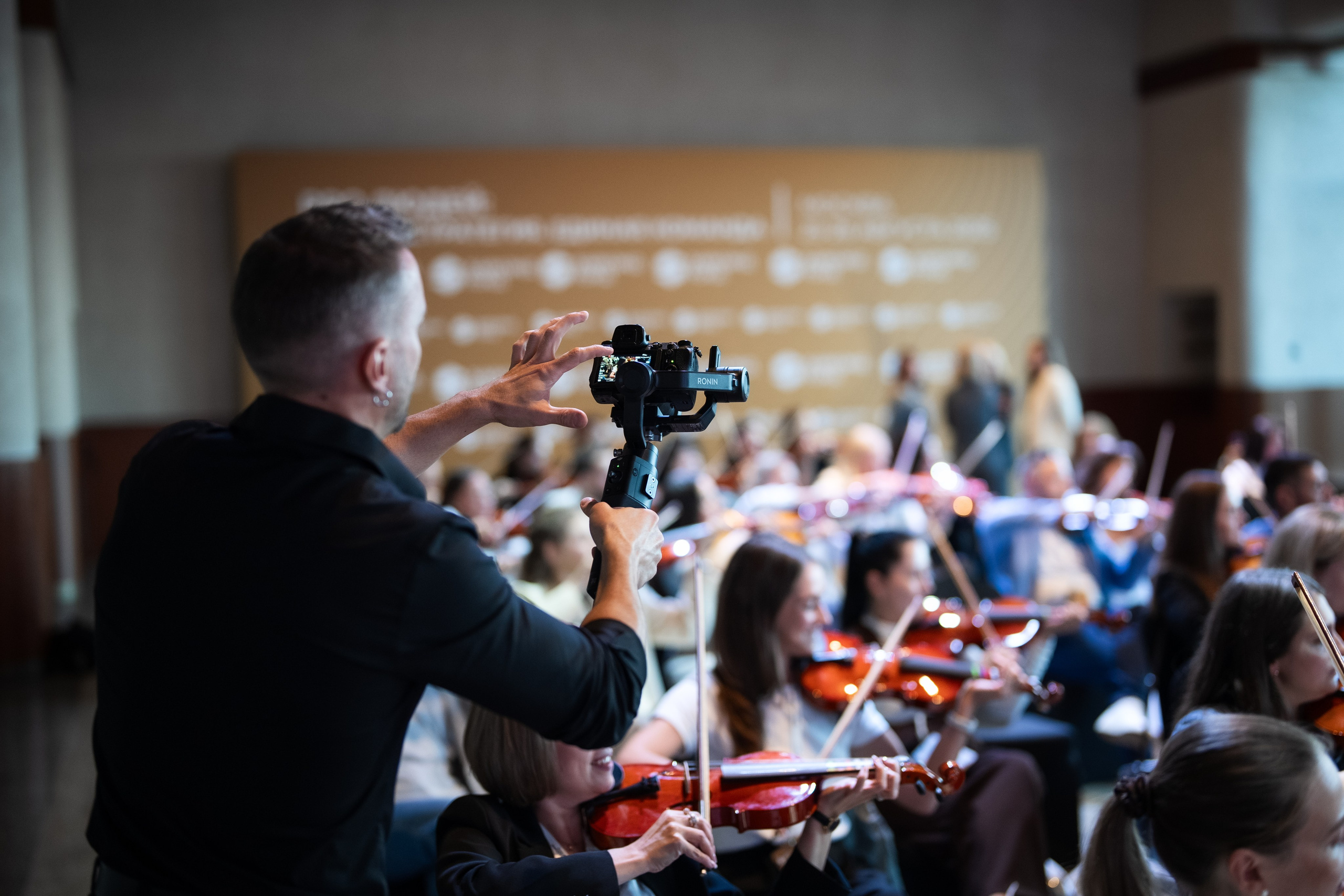 Репортажный фотограф и видеограф Слава Думчев. Тимбилдинги, отчетники, корпоративы