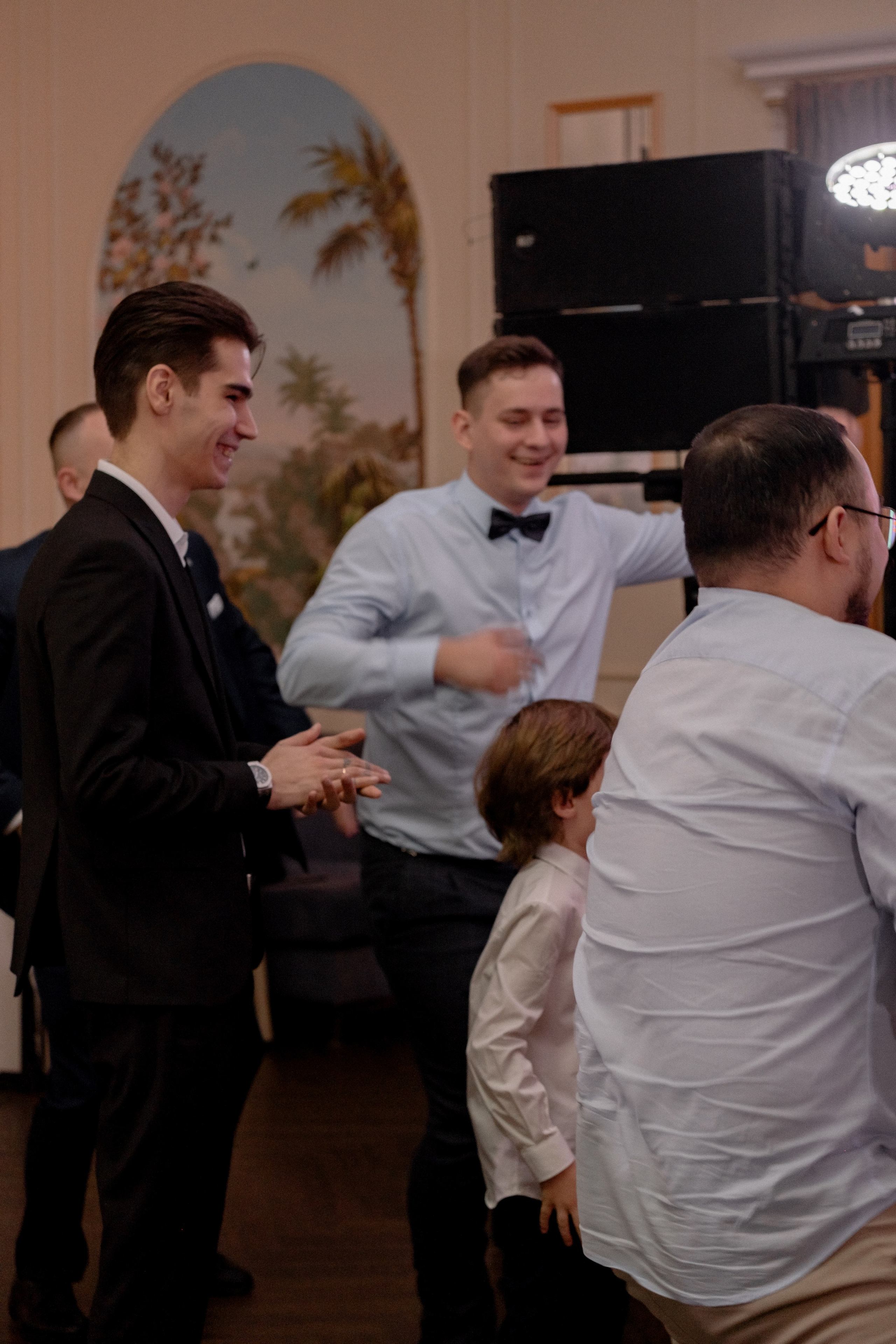 СВАДЕБНЫЙ БАНКЕТ (СНЯТО В СИБИРЕ В НИЖНЕВАРТОВСКЕ). Профессиональный фотограф, Санкт-Петербург — Виктория Богомолова