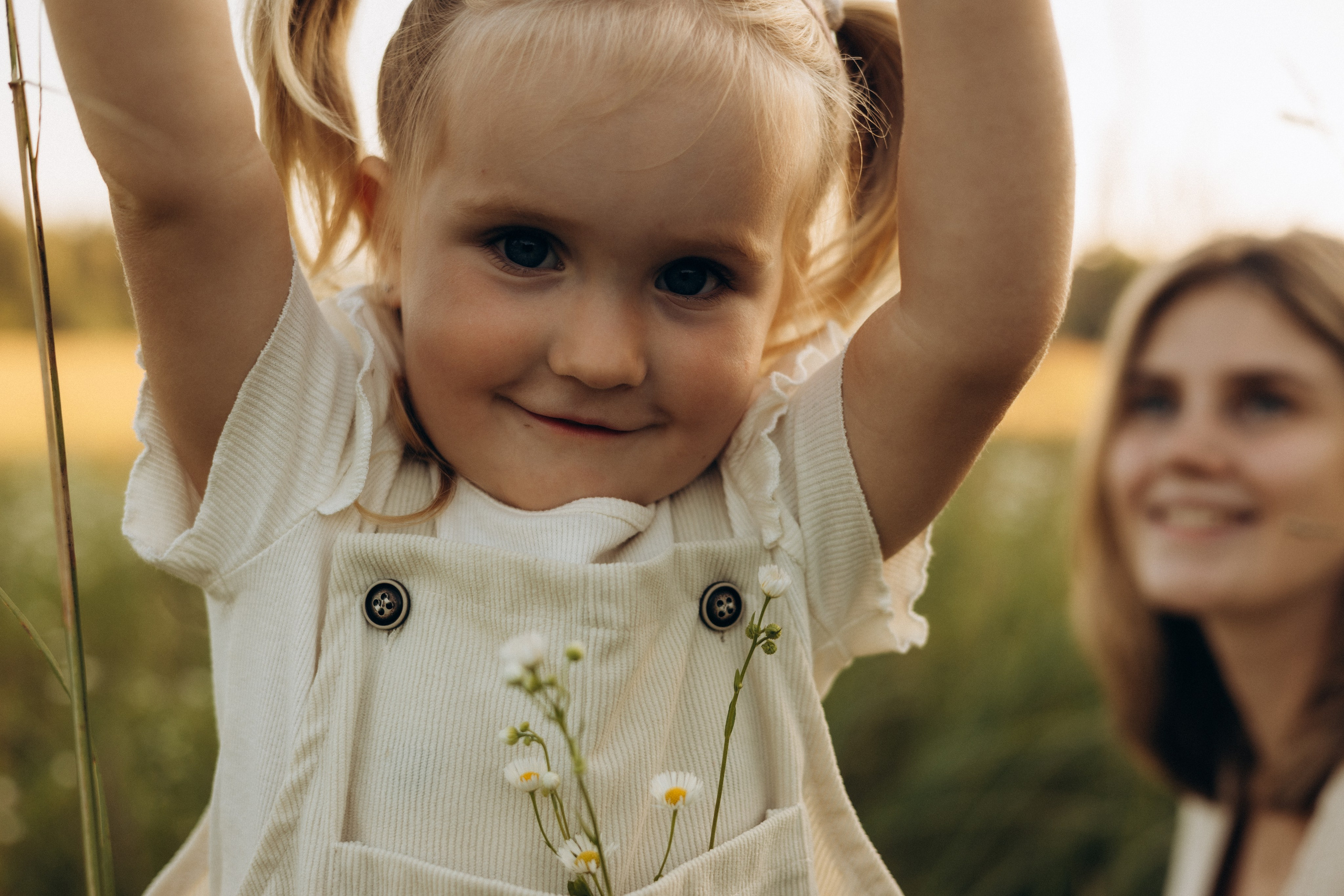 Мамочка и дочка (27.07.2025) г. Жуков (Калужская обл.). Надежда Стар семейный и церковный фотограф в Жукове и Калужской области
