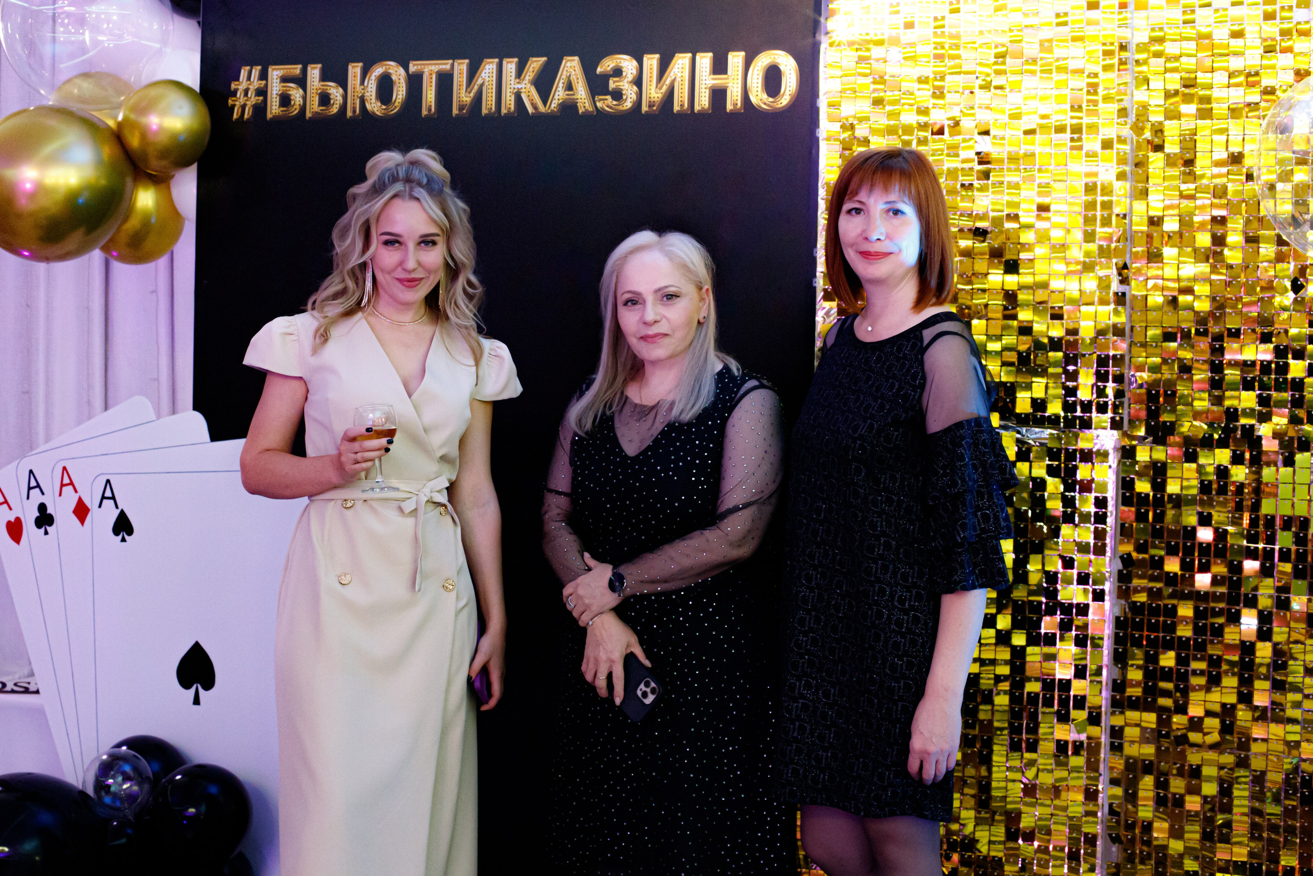 ELOSMED. Photokarish