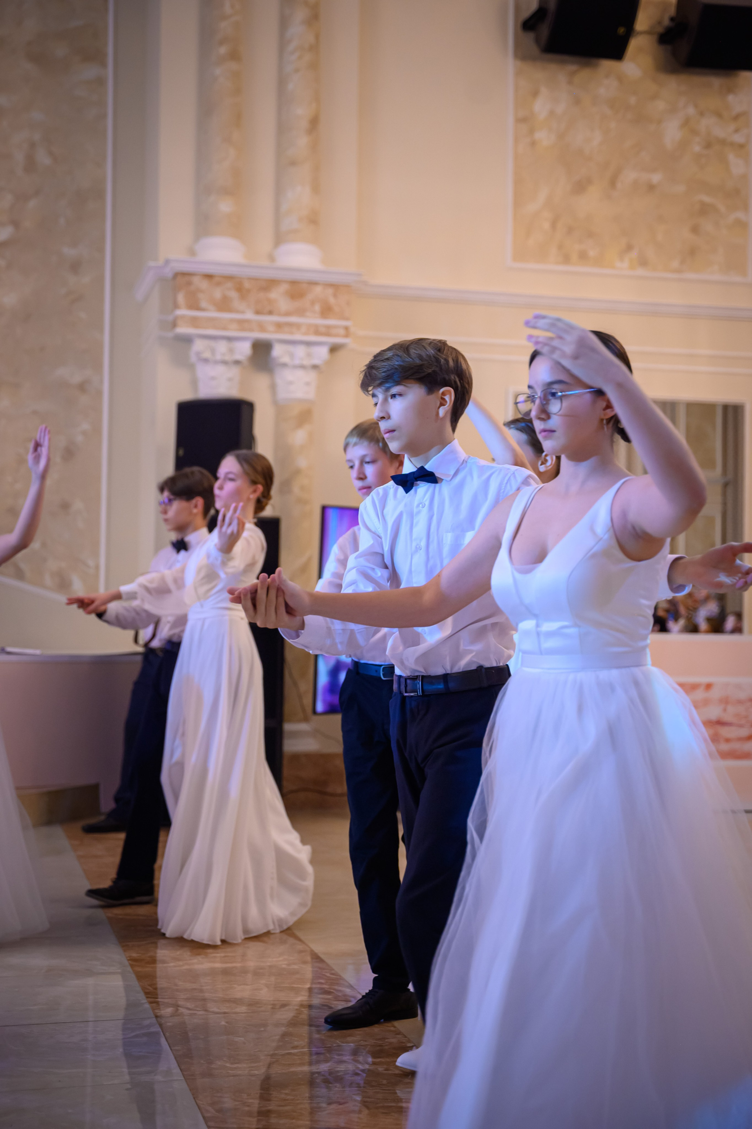 Бал ФМШ 7 класс. Фотограф новорожденных, семейный детский в Тюмени Татьяна Морозова