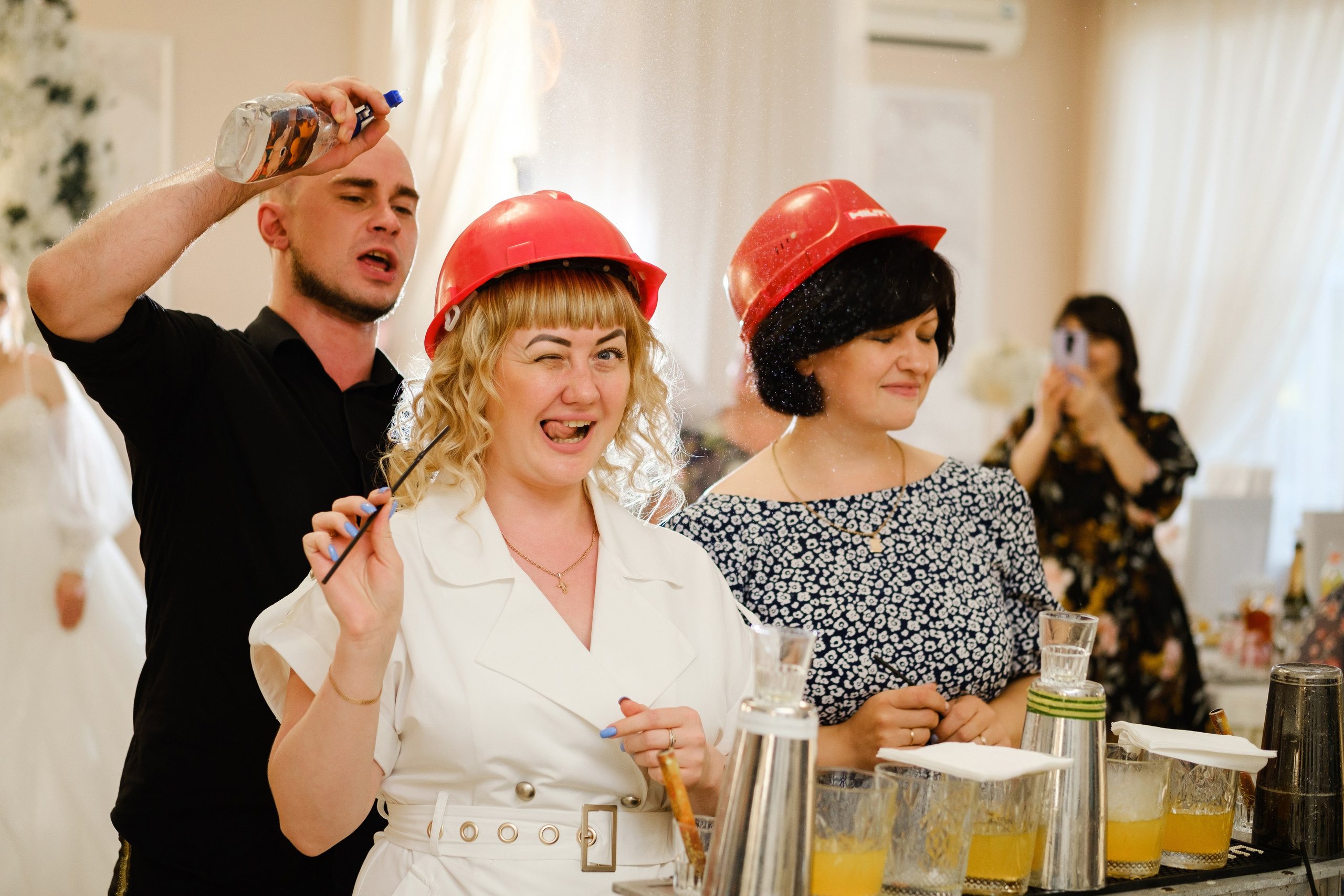 Максим и Ольга. Свадебный фотограф | репортаж | праздники | крещение