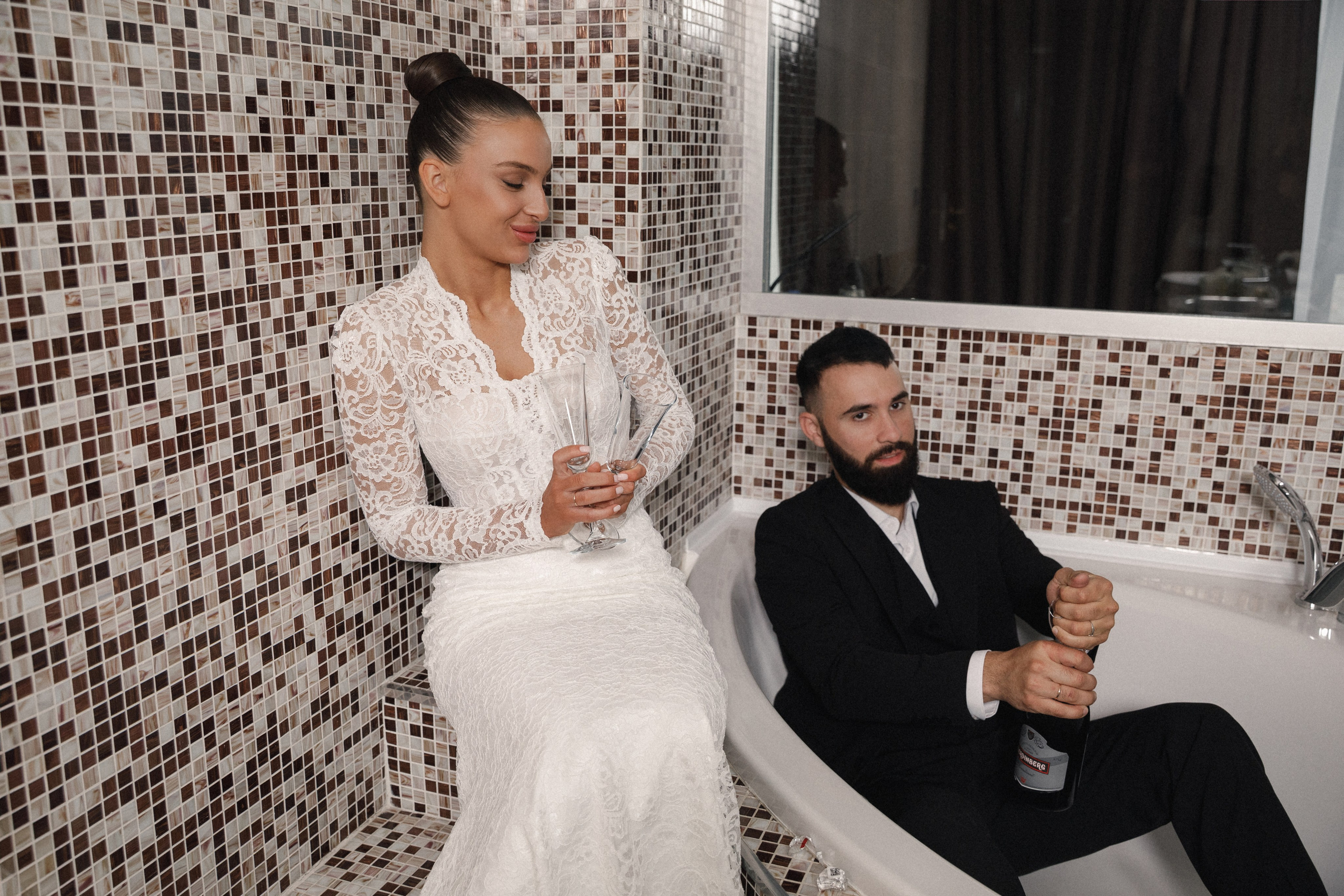 Свадебная фотосессия в гостинице «Владикавказ». Фотограф во Владикавказе Юрий Геворгизов