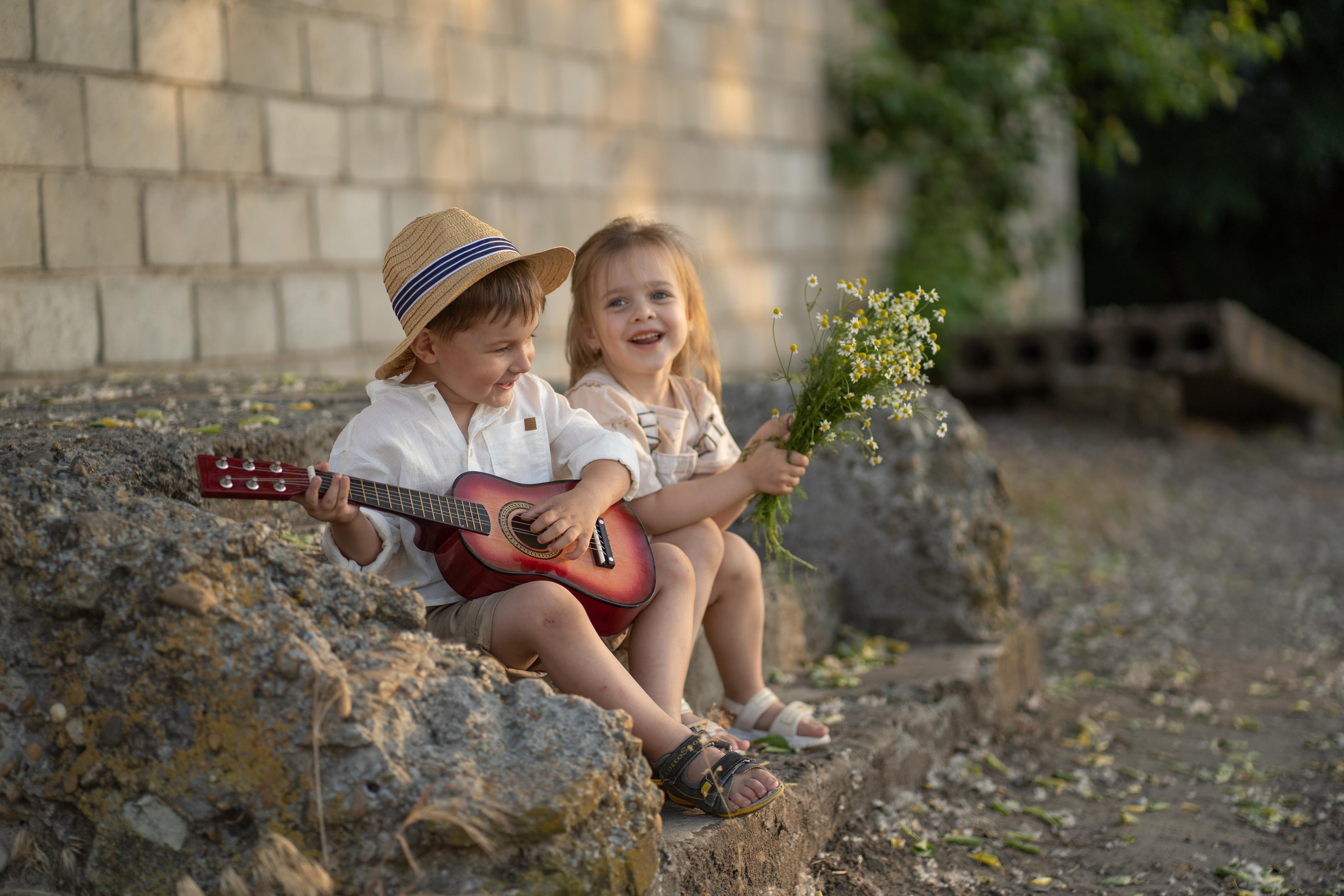 Ромашки и гитара. Семейный и детский фотограф Мария Лютикова