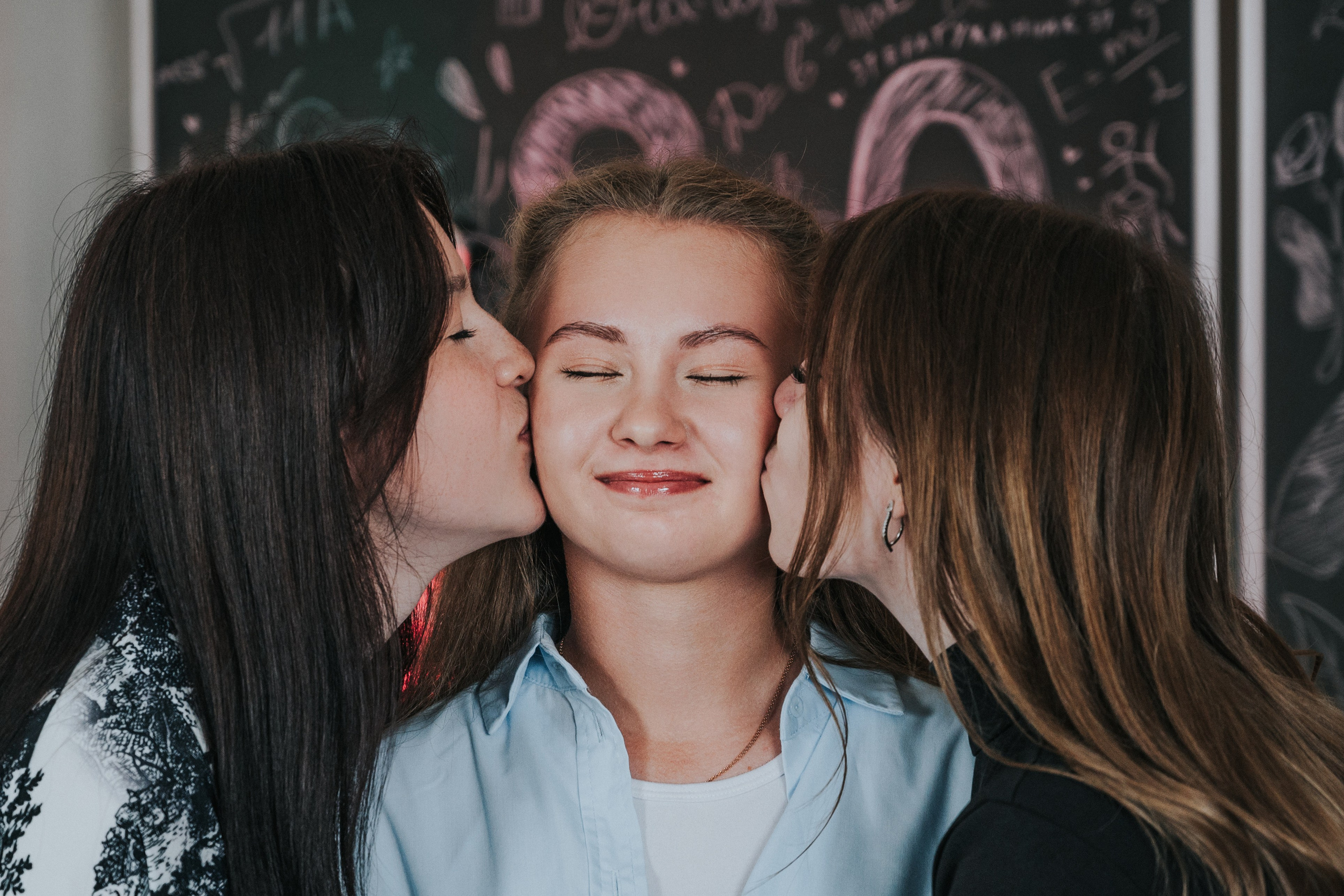 В школе. Выпускные альбомы и Школьный фотограф в Алексеевке, Бирюче, Красном