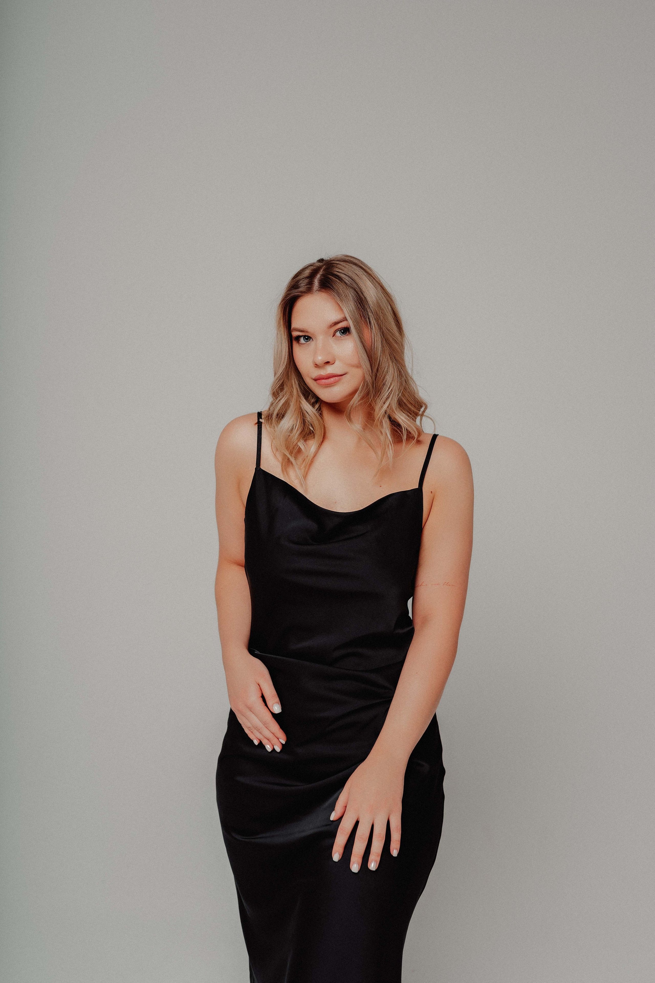 Фотосессия Светланы на циклораме. Семейный и индивидуальный фотограф в Санкт-Петербурге Маргарита Щипкова