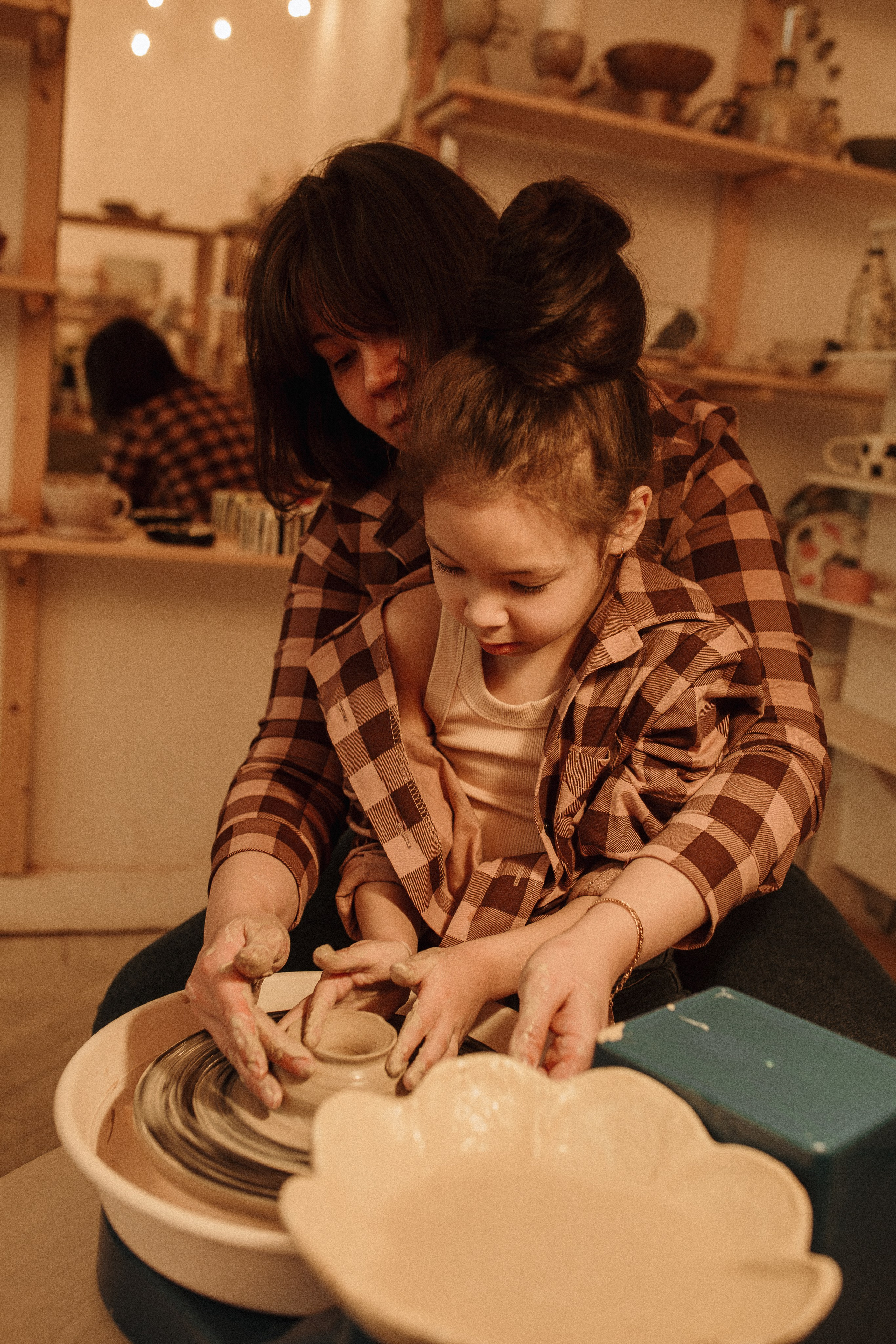 Дина & София гончарная. Семейный и Свадебный фотограф в Санкт-Петербурге Плохая Екатерина