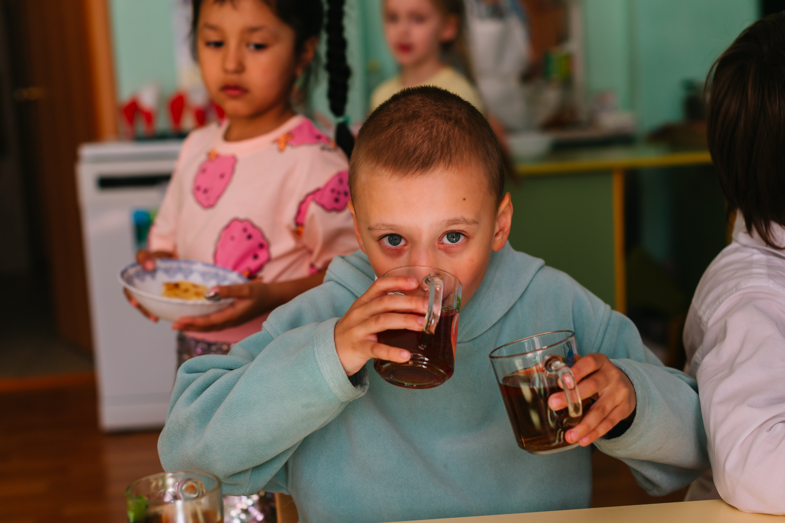 алёна малахова фотограф новосибирск семейный детский домашняя фотосессия в новосибирске день рождения репортажная съёмка фотосессия с лошадьми на конюшне деревня алтай  на природе фотосессия в детском саду мама и сын предложение руки и сердца идея  помолвка фотосессия берег закат детский день рождения годик торт аниматор лофт игровая продолжение следует prodoljenie_sleduet_  корпоратив тимбилдинг первоклашка линейка 