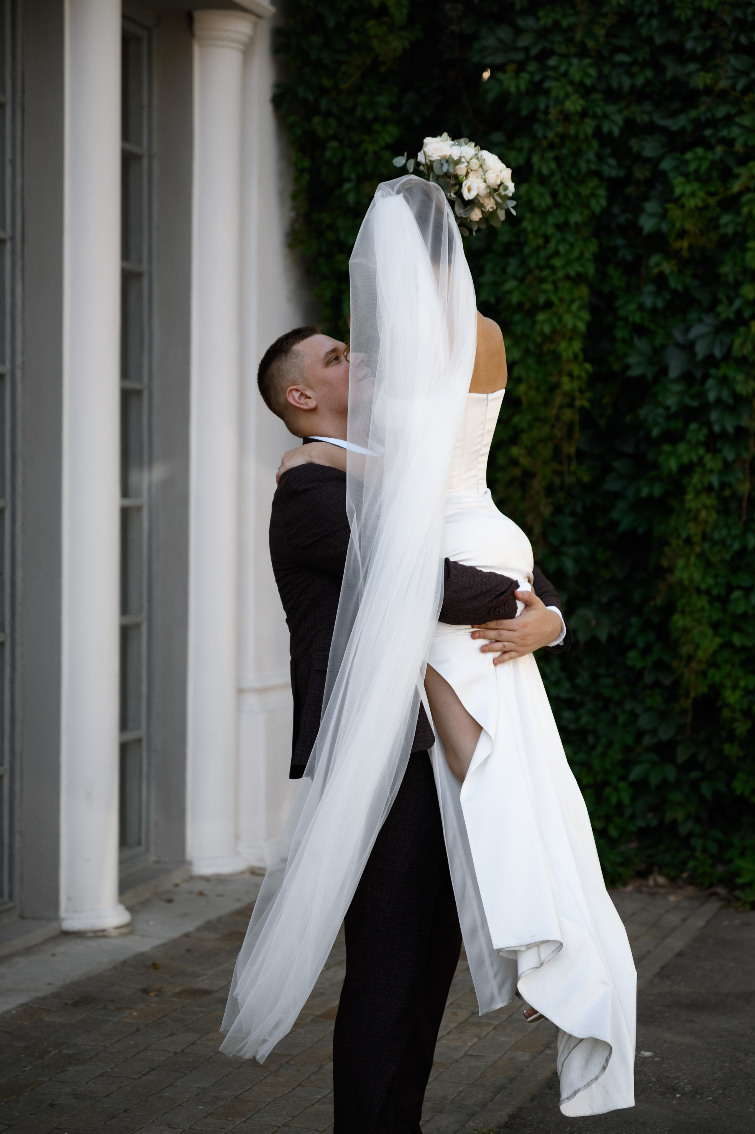 04.09.2024. RETOUCH-HOUSE