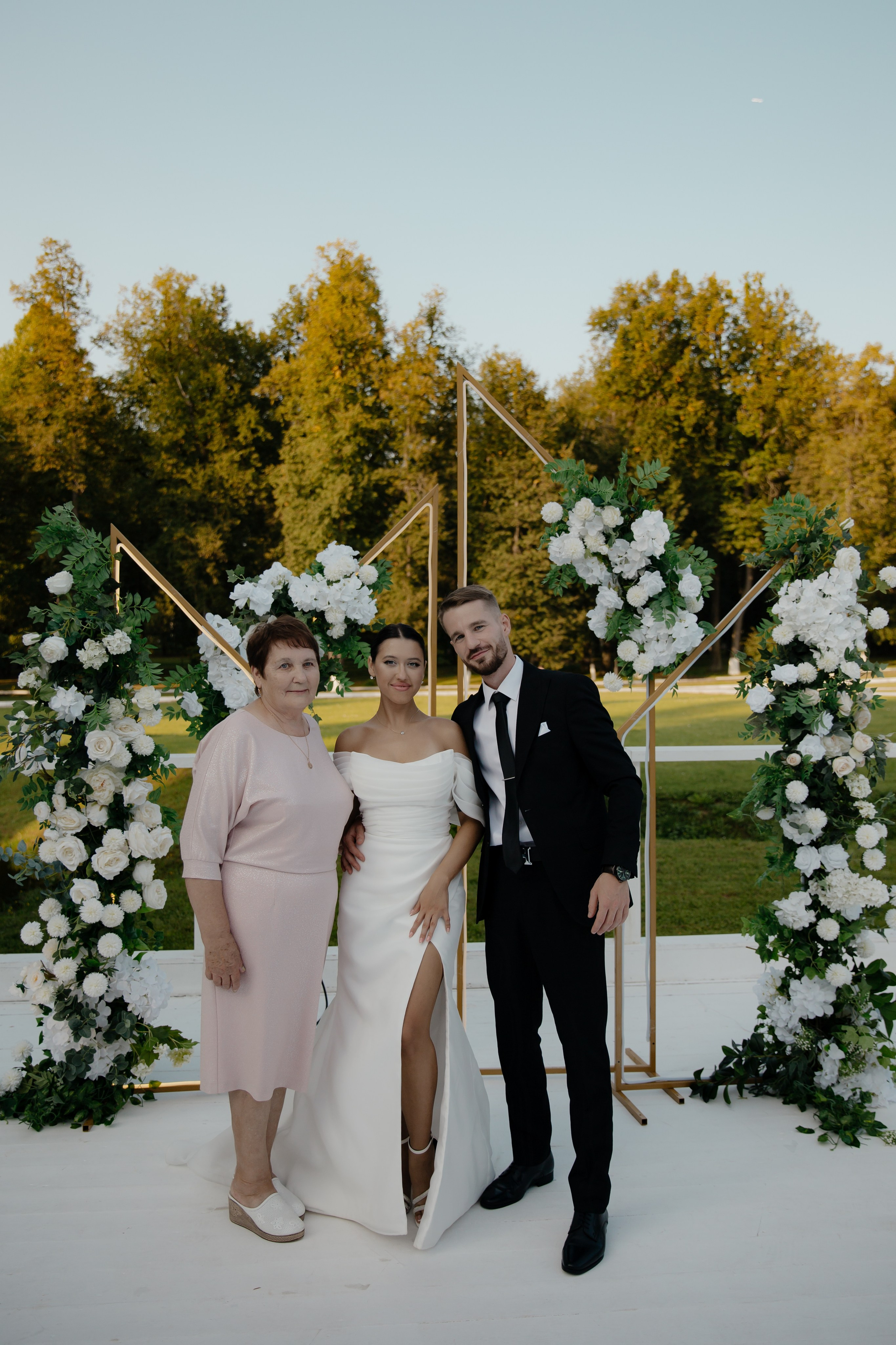 31.08.2024. RETOUCH-HOUSE