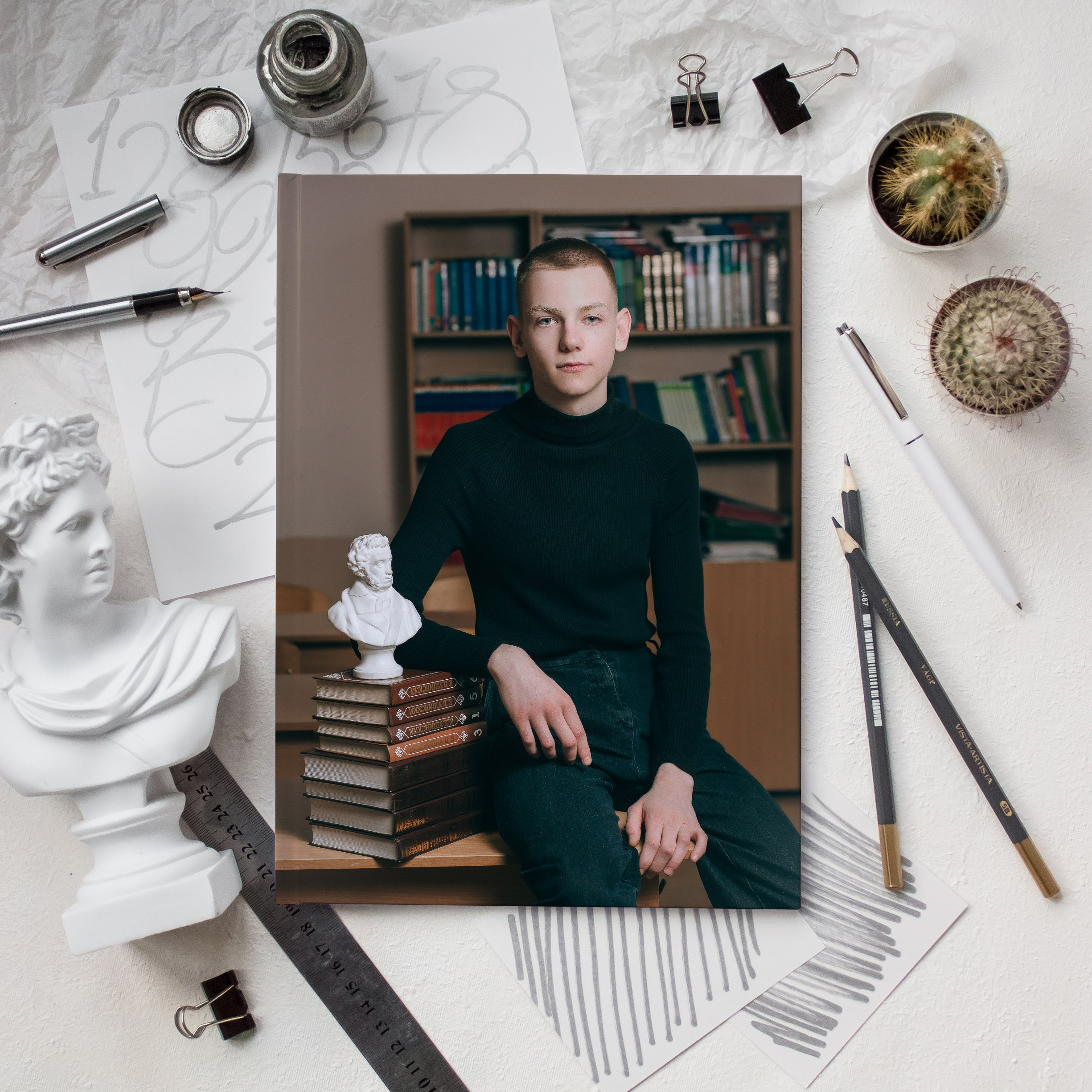 Книга 6 страниц старшая школа. Выпускные альбомы Натальи Бутко: Новороссийск, Анапа, Геленджик