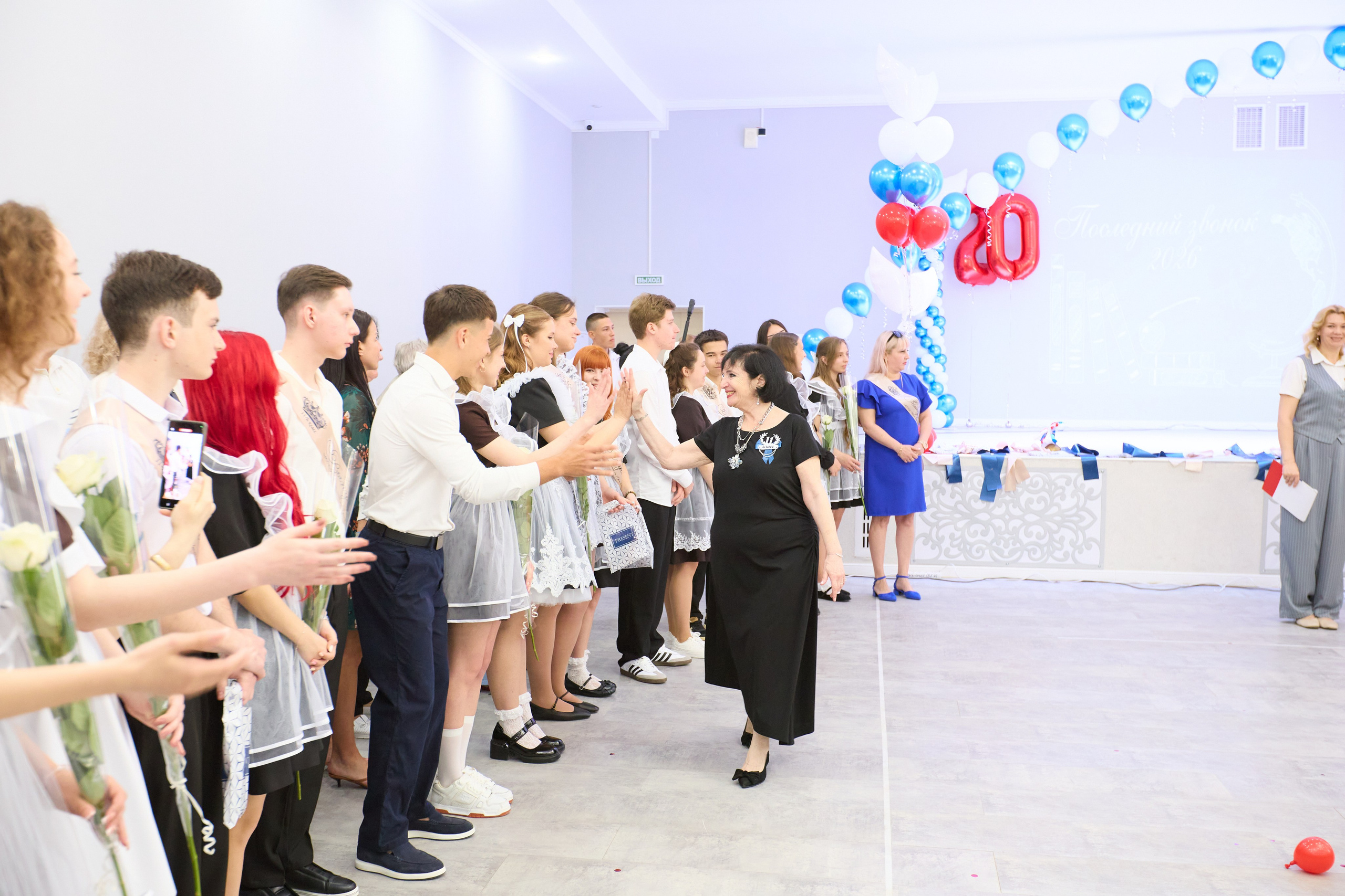 Последний звонок 6 шк 11А Саки. Фотограф в Крыму Светлана Викулова