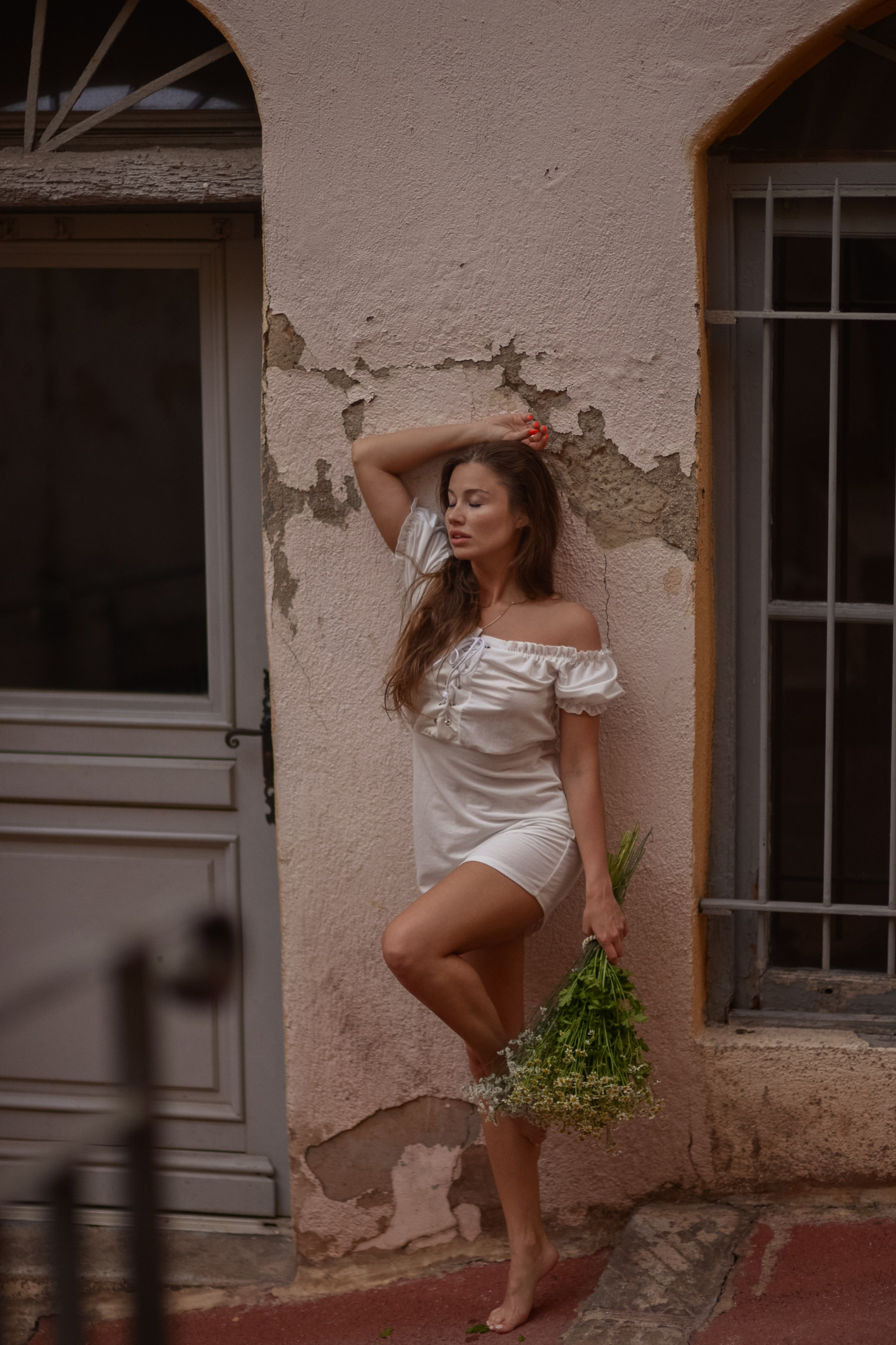 Séances photo dans les villages de Provence. Photographer in Provence Julia Lipiainen