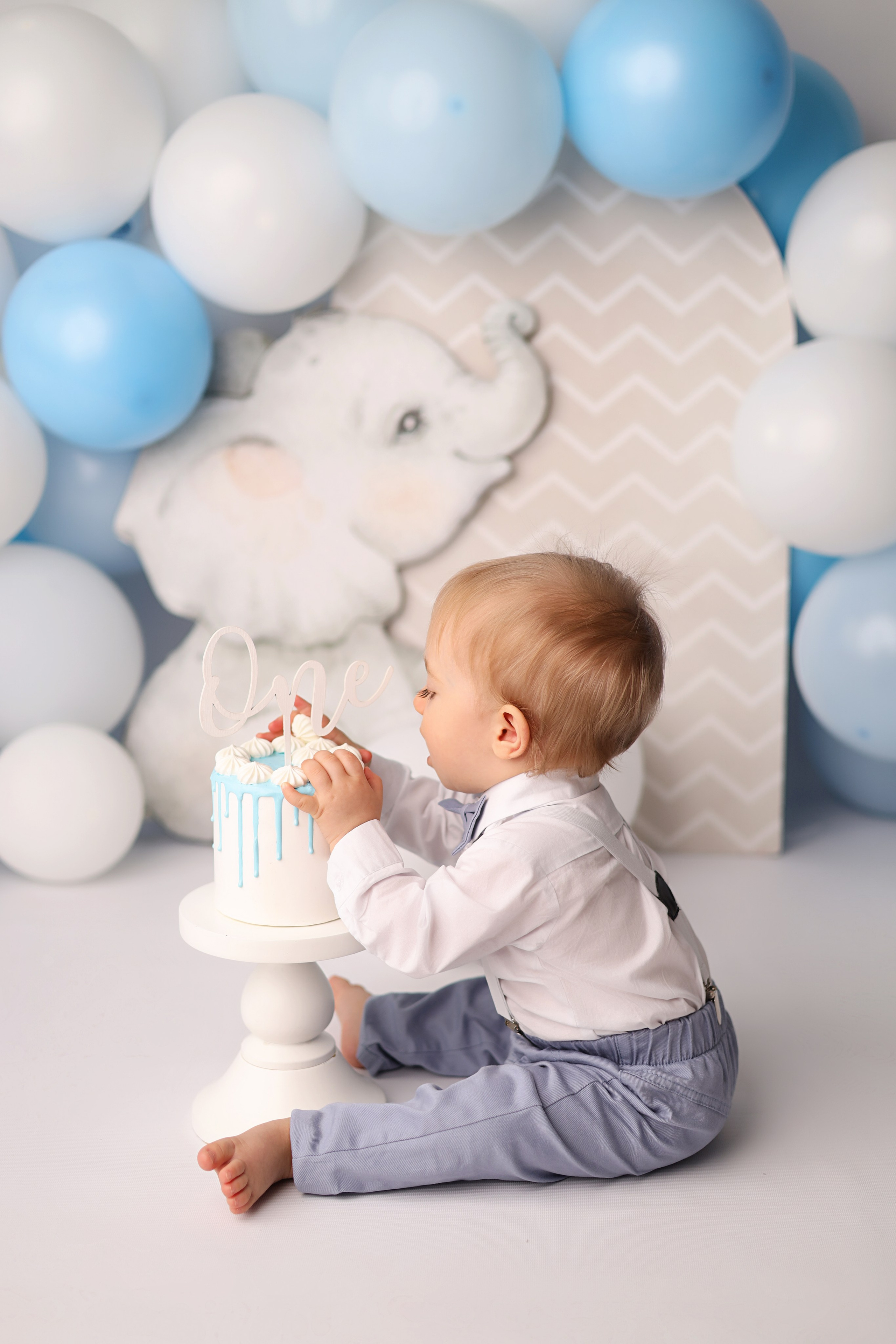 Кириллу 1 годик. Фотограф новорожденных Москва. Ньюборн фотограф Москва