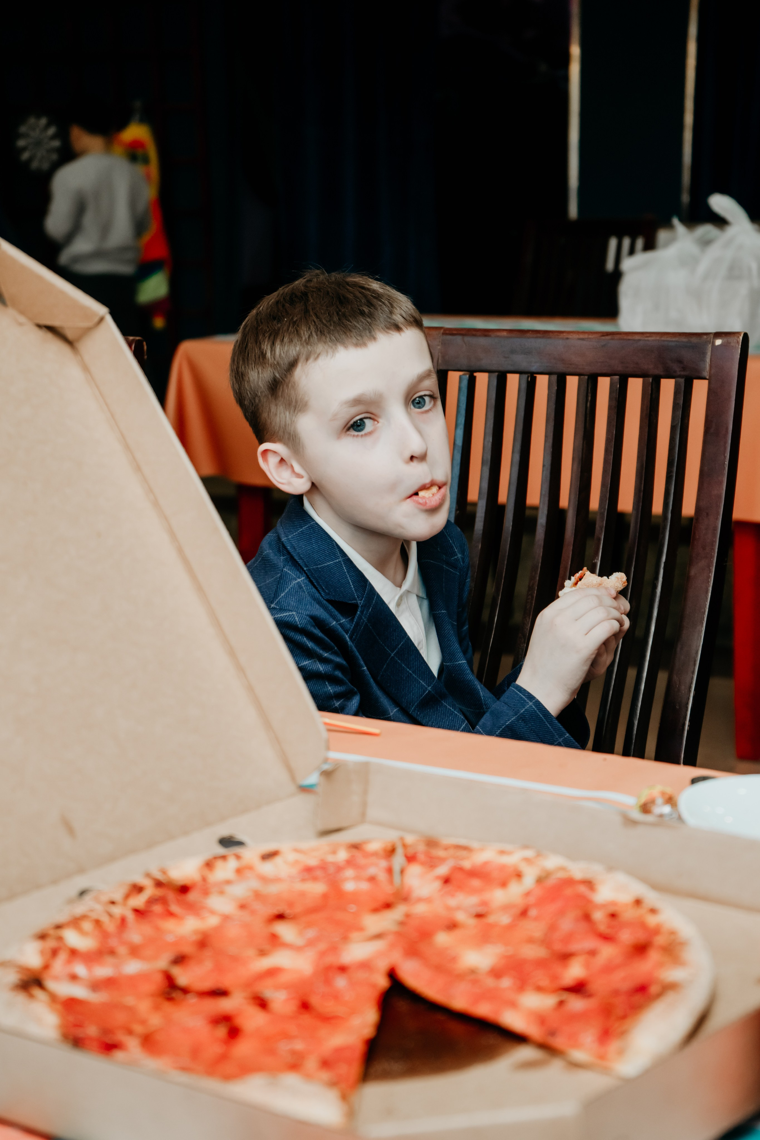 Детский фотограф в Улан-Удэ. сьемка утренников, школьных выпускных и детских праздников. Фотограф в Улан-Удэ. Свадебный фотограф в Улан-Удэ