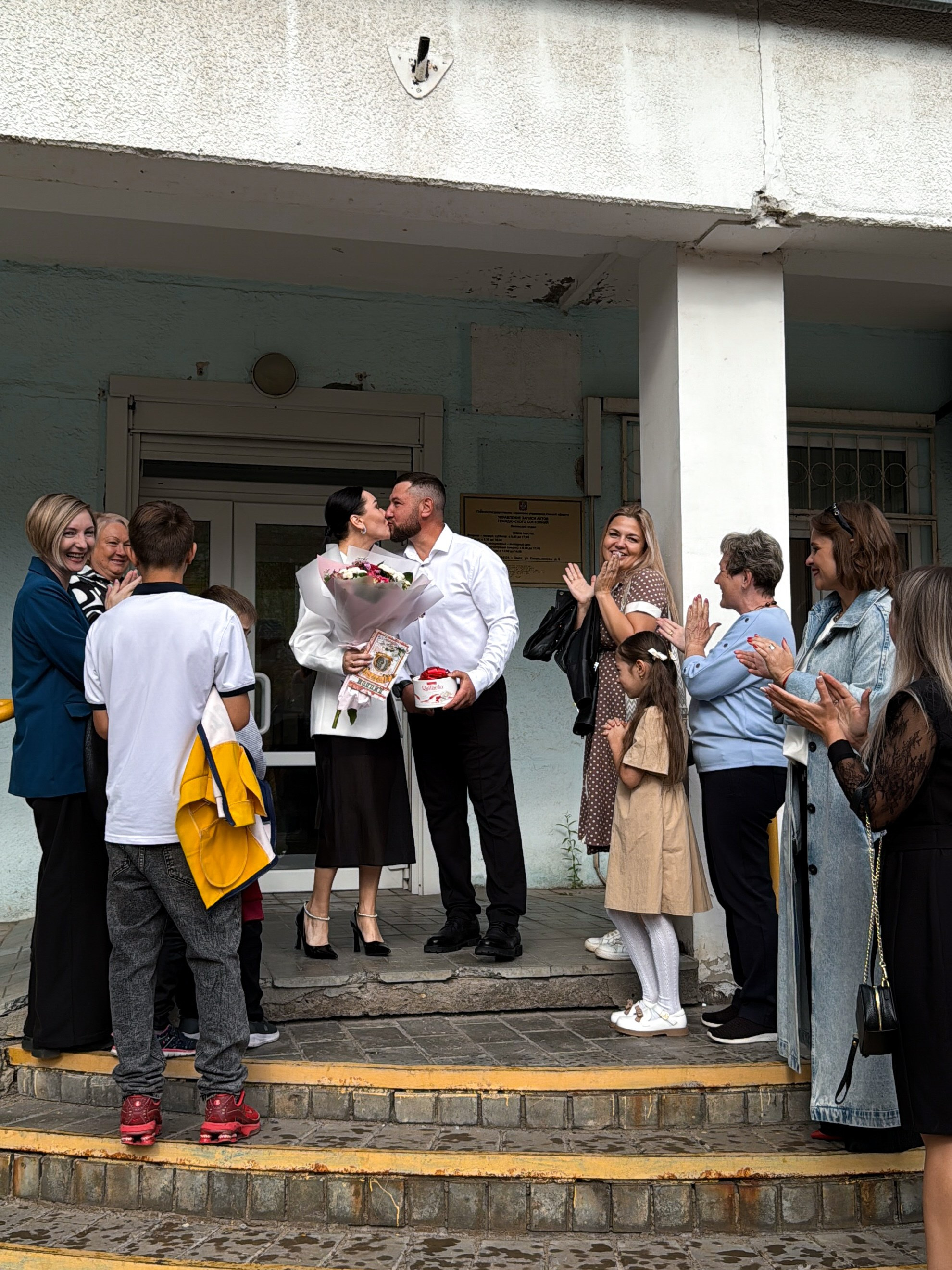 Оля и Вадим, съёмка на iPhone. Женский фотограф Омск, Екатерина Петрова