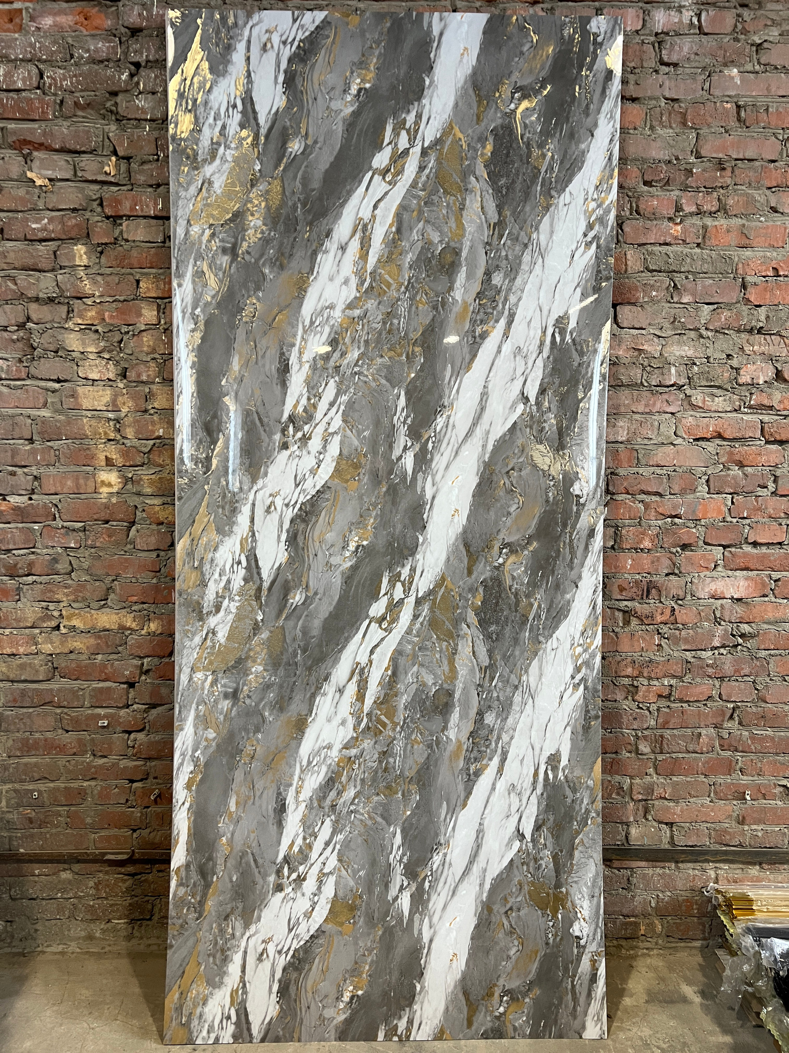 Гибкий мрамор глянцевый