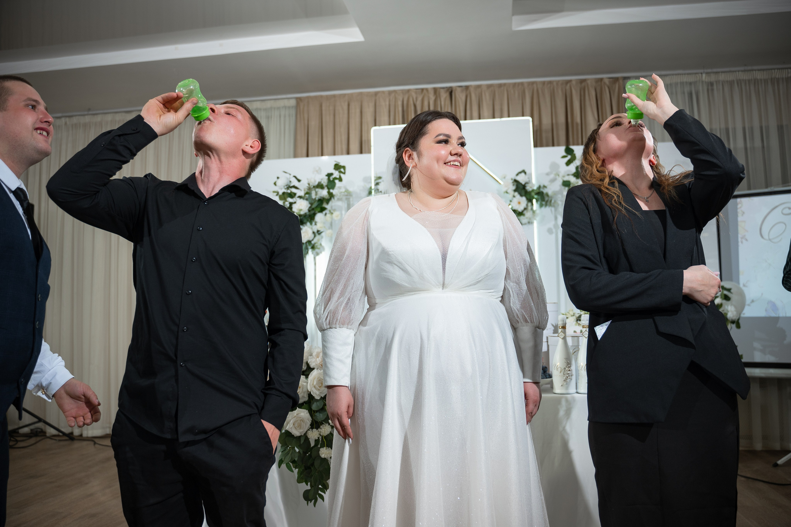 Банкет в Туристе. Свадебный и семейный фотограф в Омске Мормулев Михаил