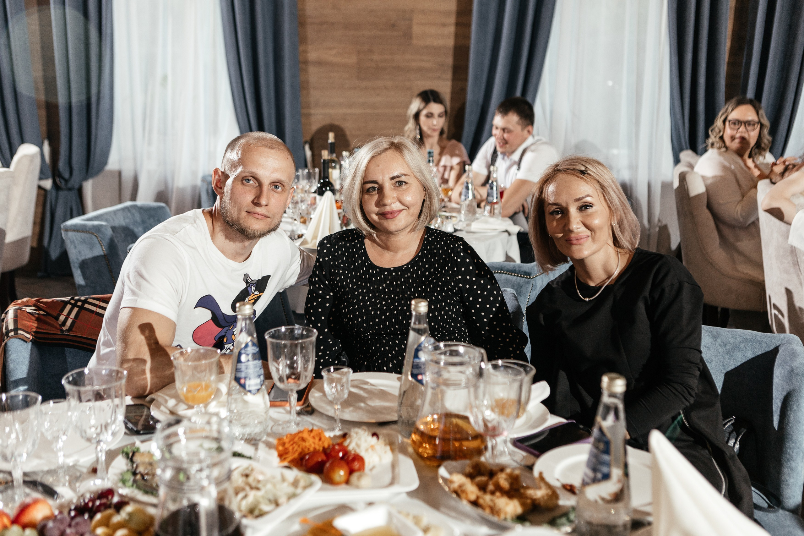 Свадебный фотограф Уфа — Руслан ГабдлисламовЖивые эмоции, красивые кадры, воспоминания на всю жизнь.Работаю по всей Республике Башкортоста. Свадебный фотограф Уфа Руслан Габдлисламов