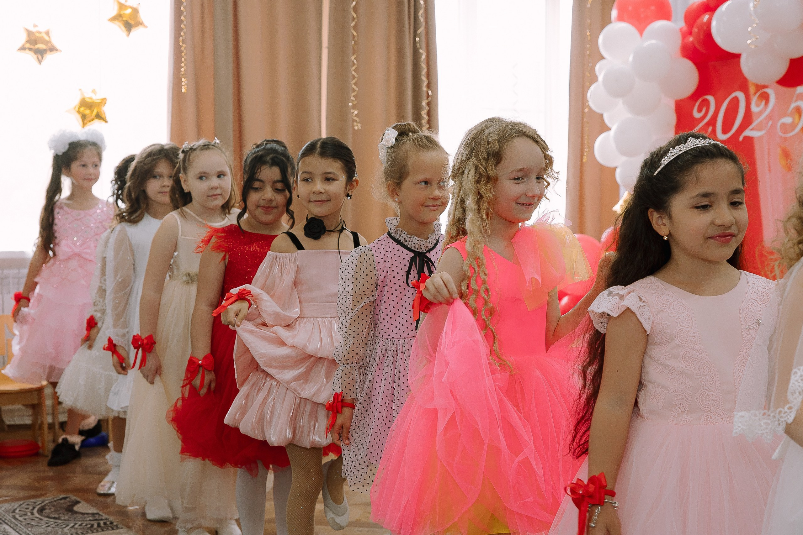 Выпускной в ДС 26. Выпускные альбомы Натальи Бутко: Новороссийск, Анапа, Геленджик