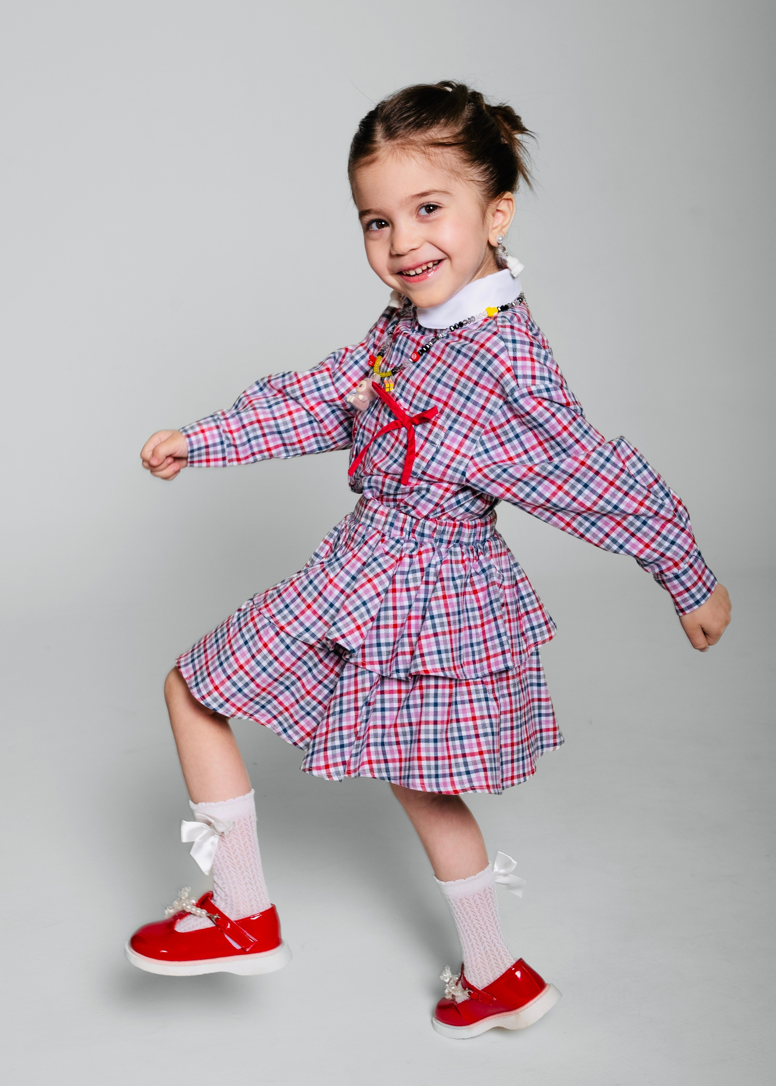 Камила И. (дети). Фото и видео продакшн в Москве — съемка для брендов и маркетплейсов