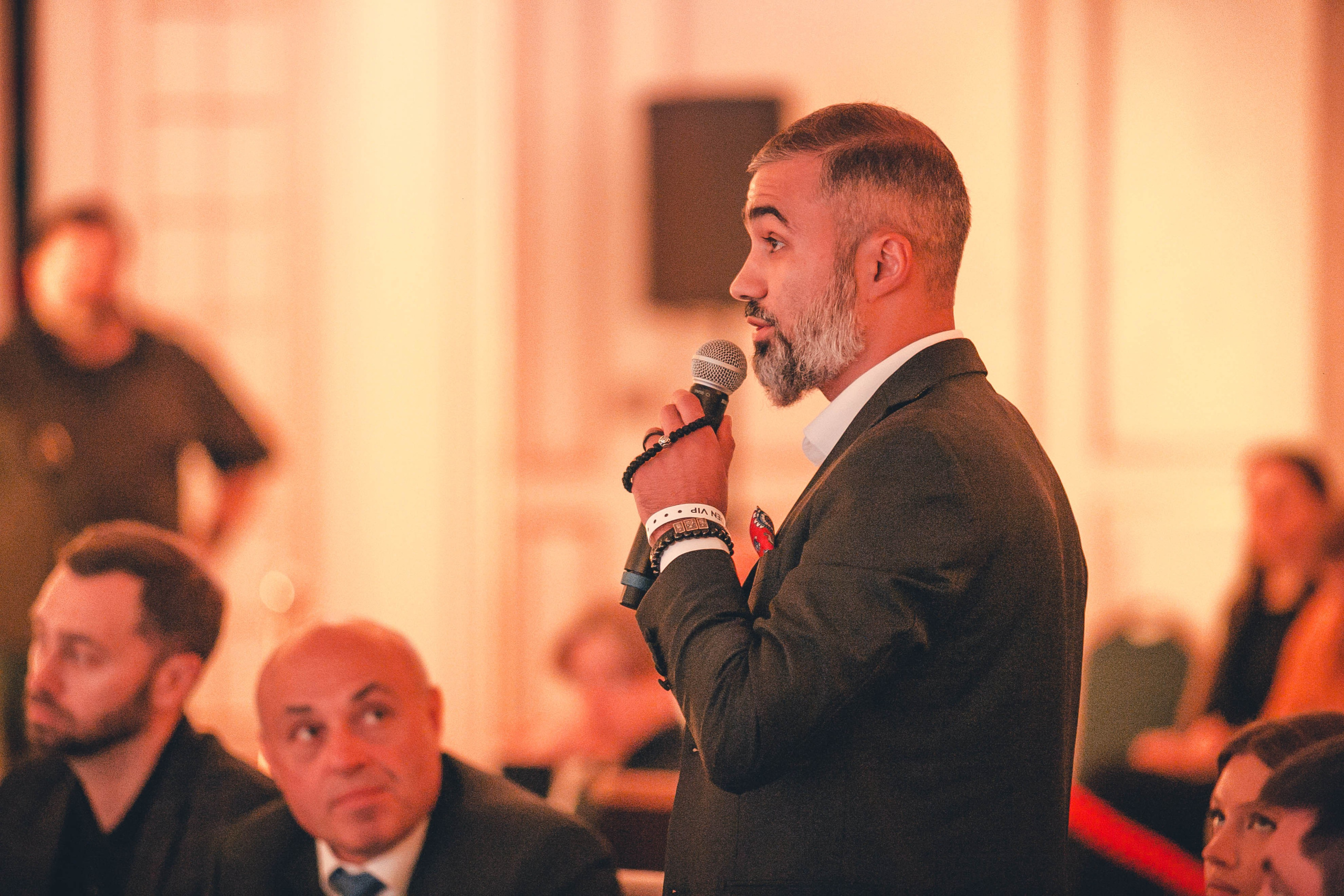 INVEST DUBAI EXPO MOSCOW'23. Репортажный фотограф Андрей Герасимов