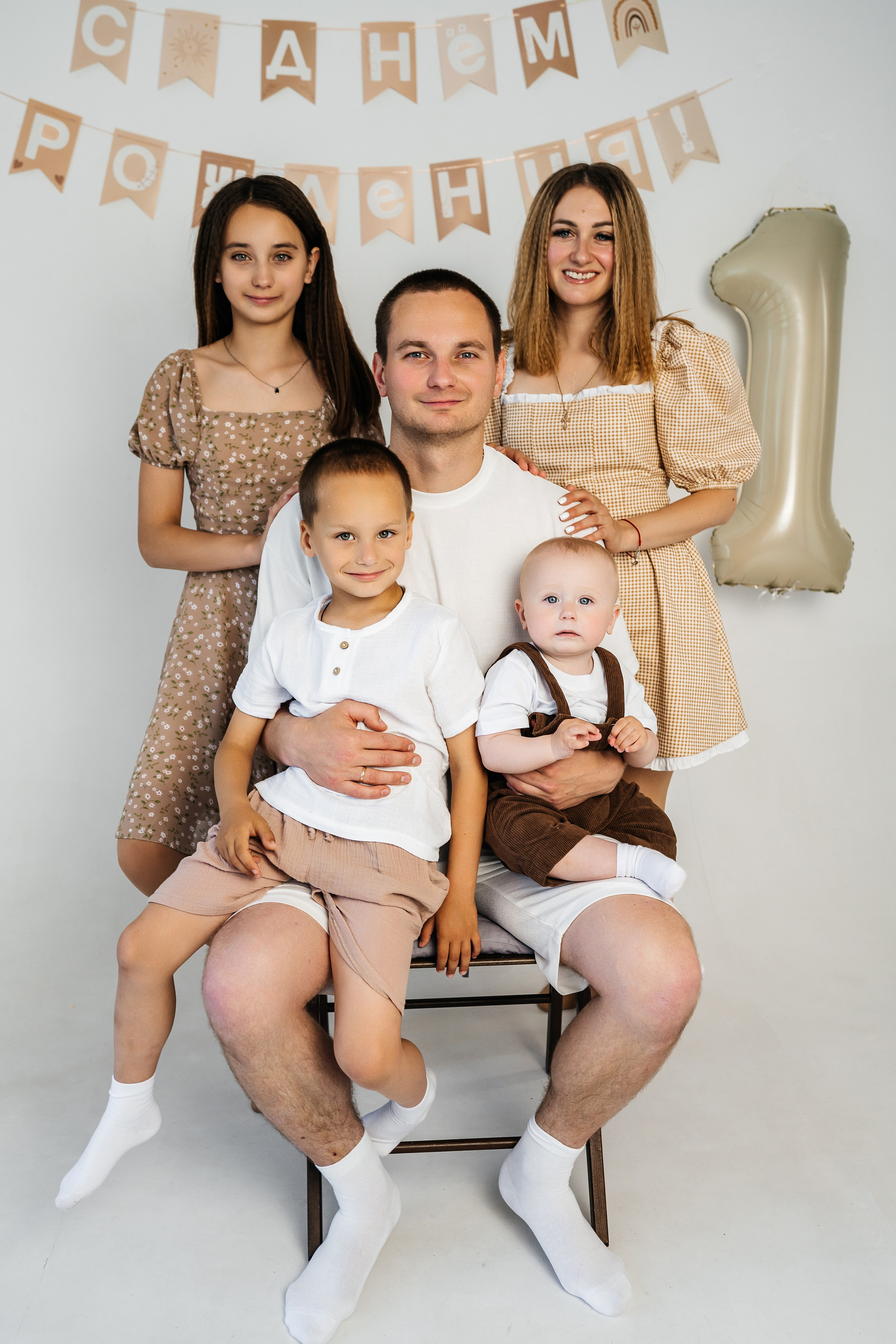 Фотосессия малышей годовасиков в Каменске-Шахтинском и Ростове. Фотограф в Каменске-Шахтинском Ольга Сагал