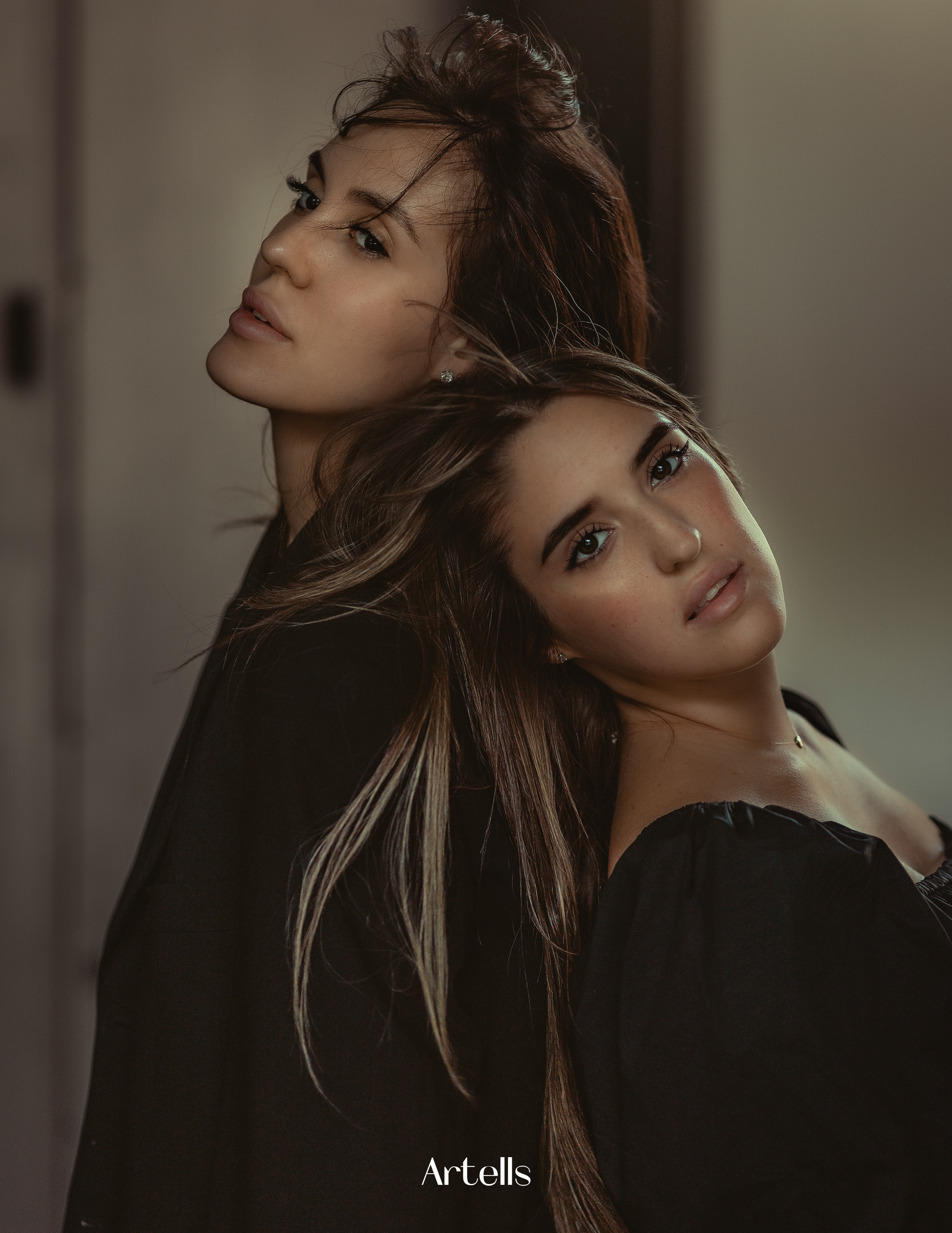 “Sisters” for Artells magazine (COVER). Family and Women’s Photographer| Texas | Dashkovskaya Ekaterina