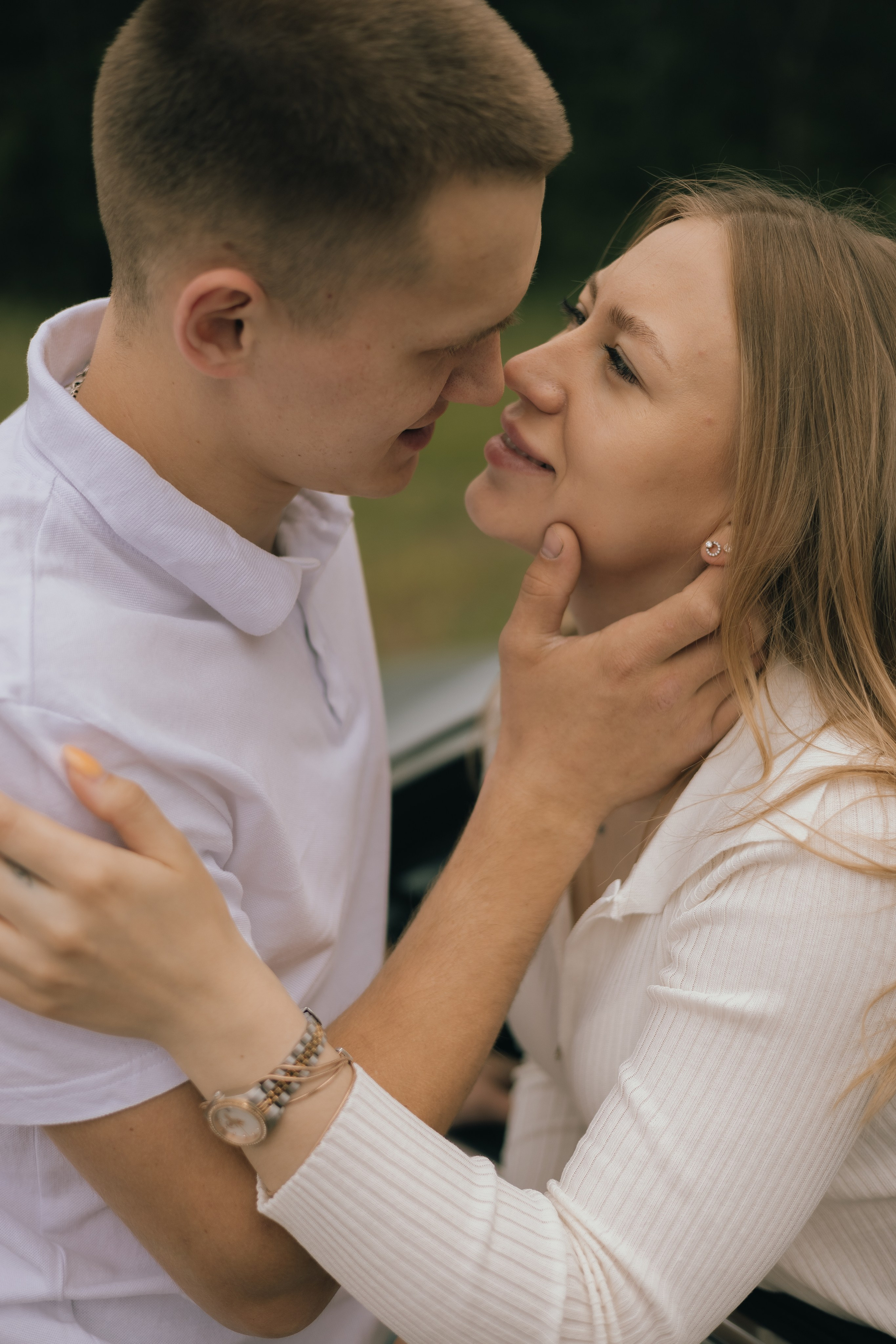 Алексей и Арина. Фотограф Julia Milton | Портреты, съемки для маркетплейсов, лавстори, съёмка беременности в Санкт-Петербурге. Обучение фотографии в Спб очно