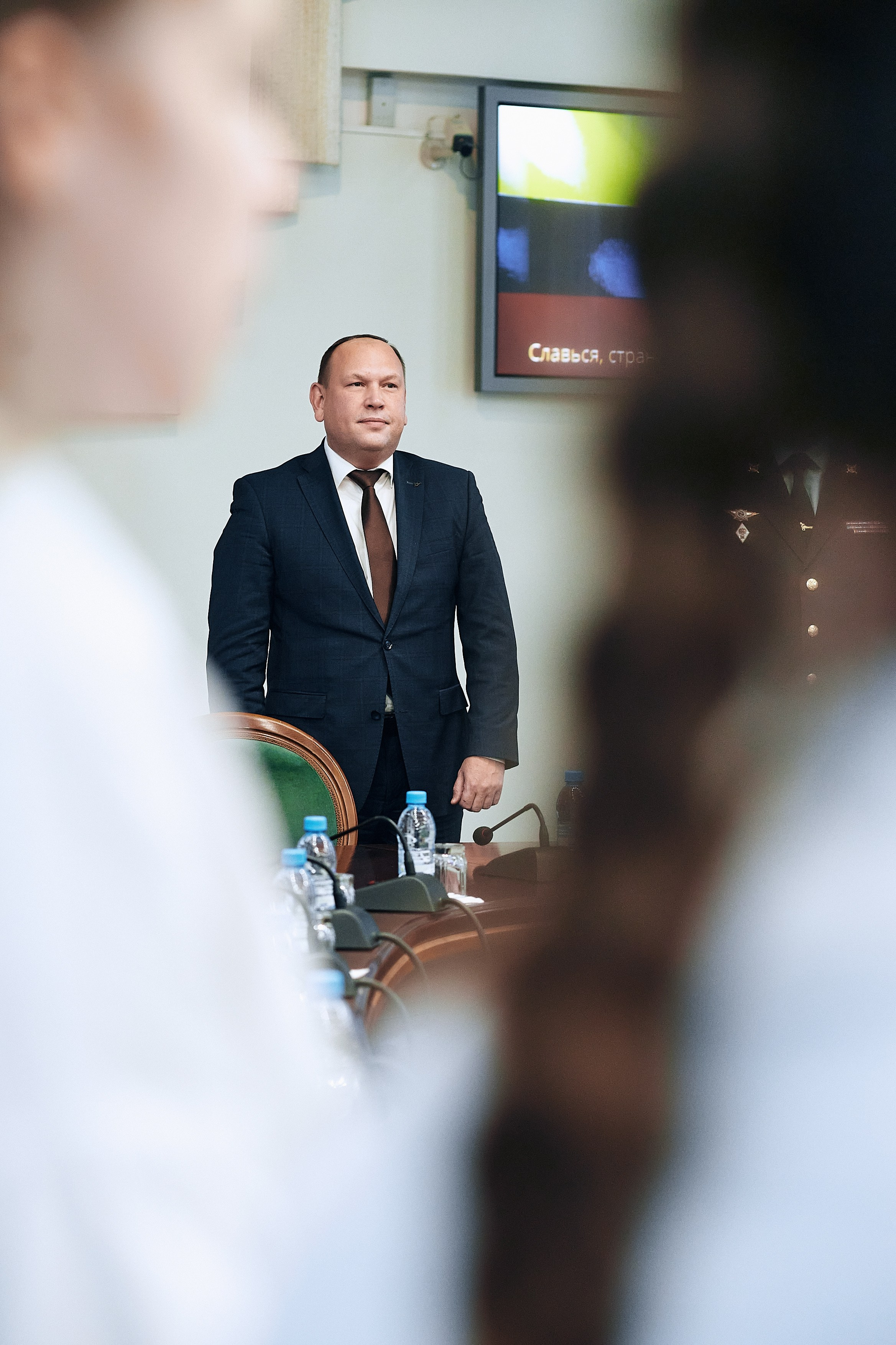 Получение паспорта. Мэрия г. Красноярск. Семейный и репортажной фотограф в Красноярске и Москве Виктор Бабинцев