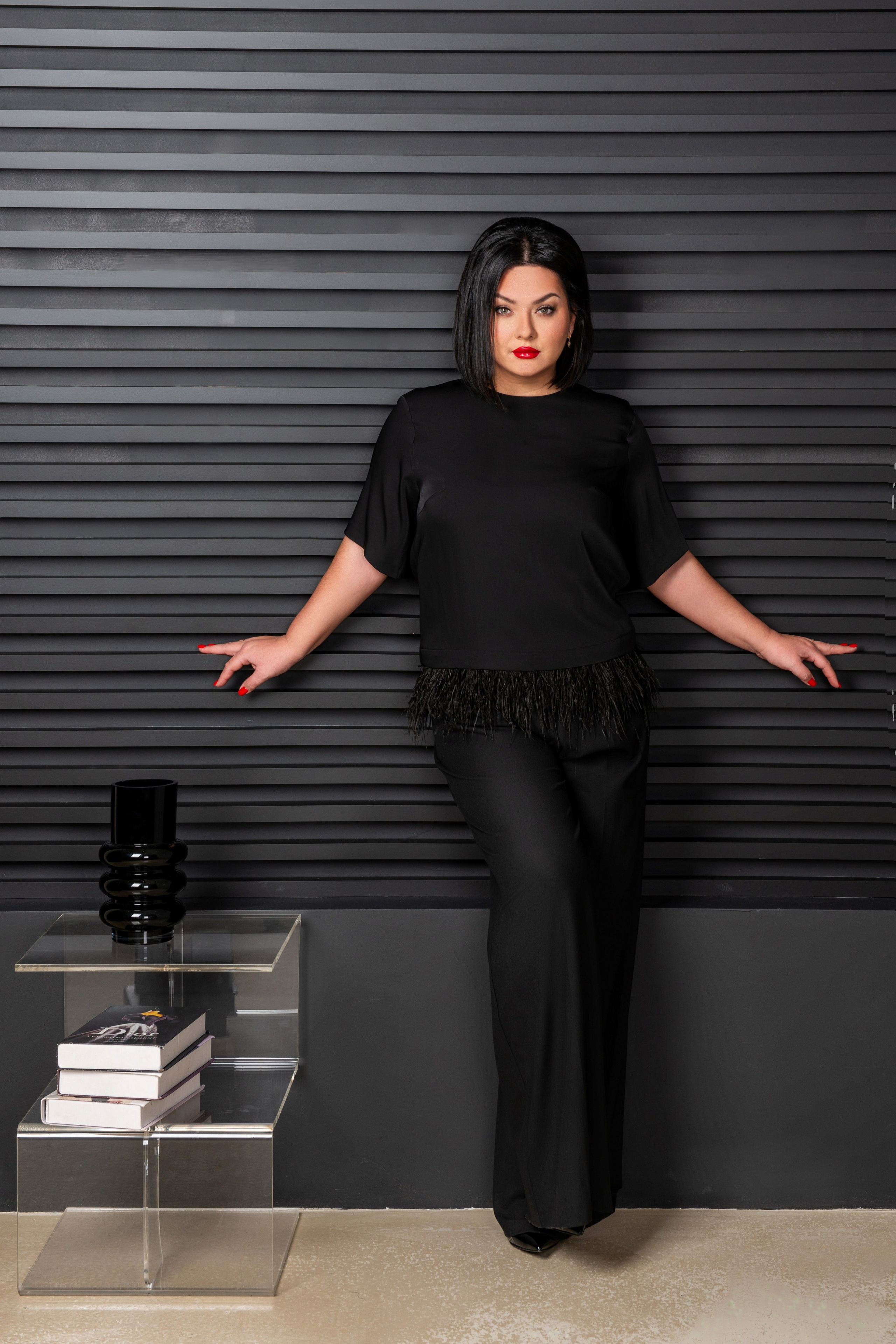 Женский бизнес портрет. Индивидуальная фотосессия. Деловая фотосессия в студии Екатеринбург, Москва