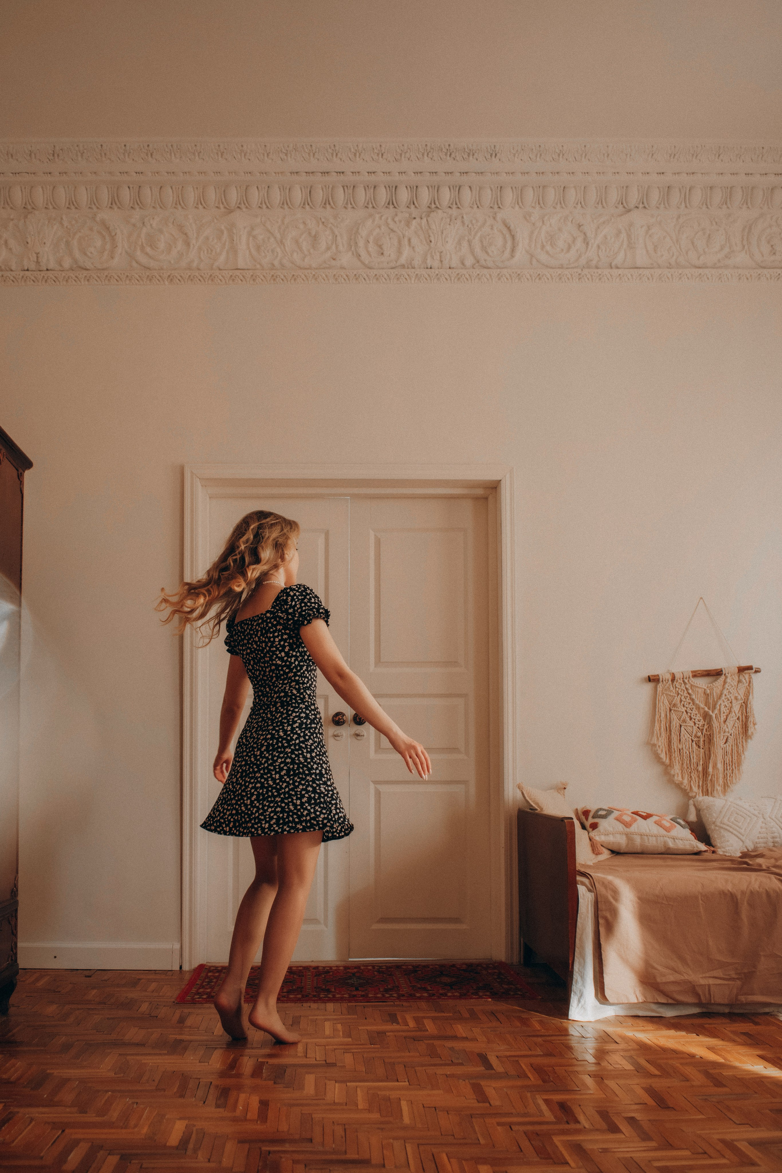 Портретная индивидуальная фотосессия в Москве. Фотограф Москва Виктория-Антуанетта